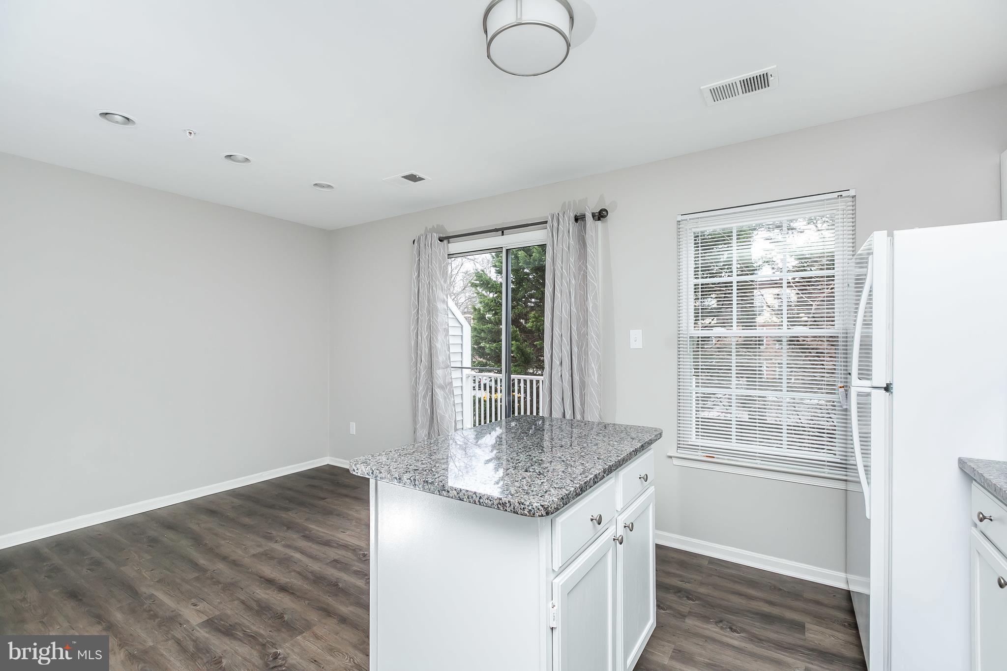 CEDAR GROVE AT CROFTON - Residential Lease