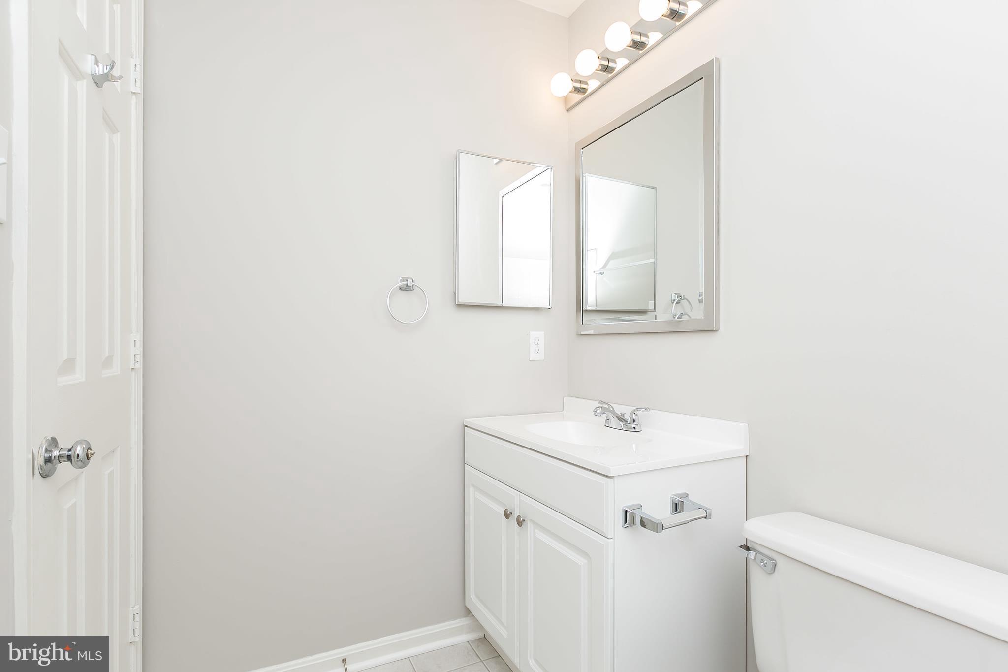 CEDAR GROVE AT CROFTON - Residential Lease