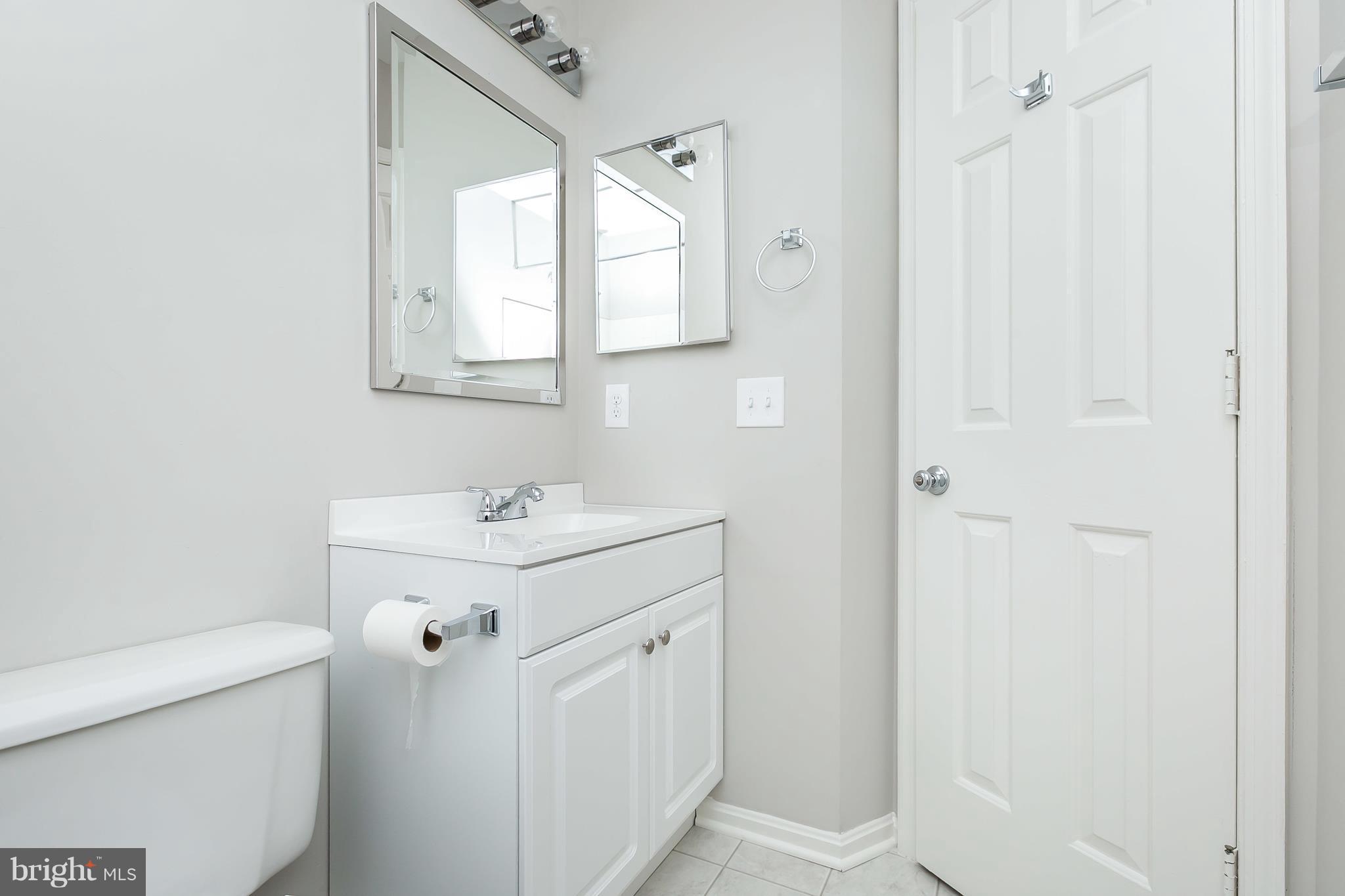 CEDAR GROVE AT CROFTON - Residential Lease