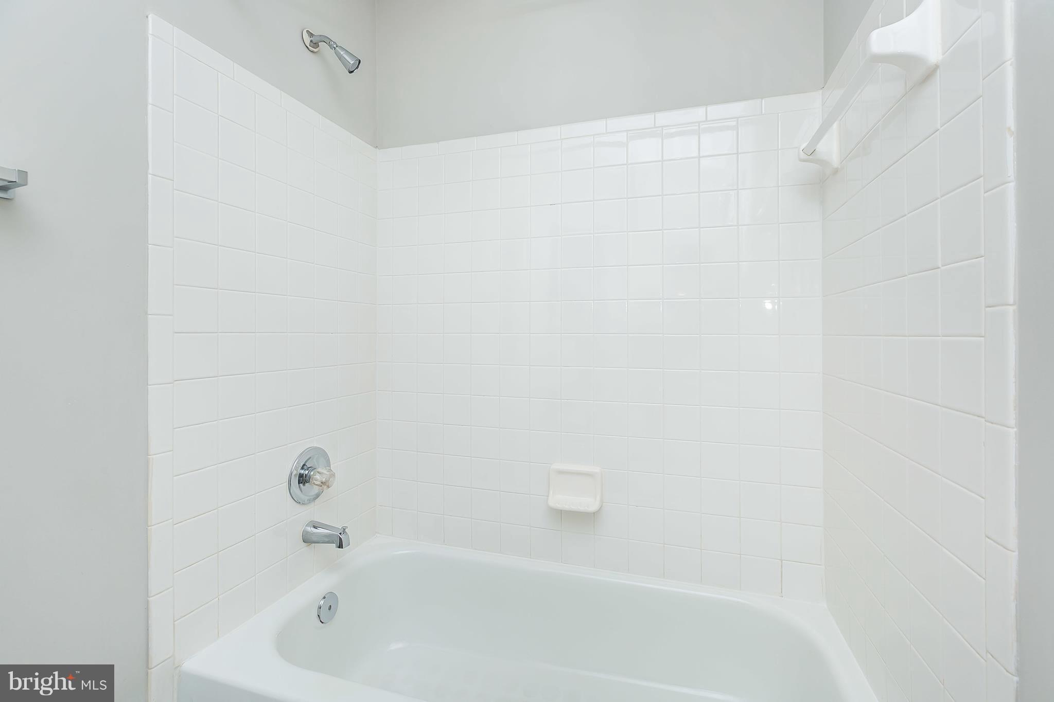 CEDAR GROVE AT CROFTON - Residential Lease