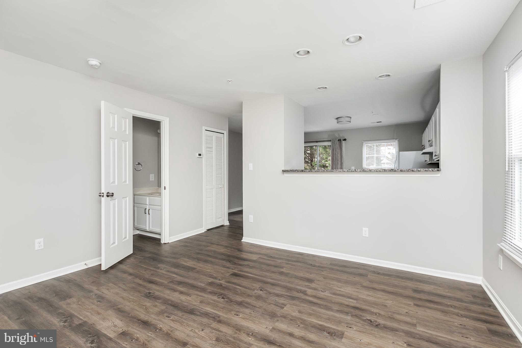 CEDAR GROVE AT CROFTON - Residential Lease