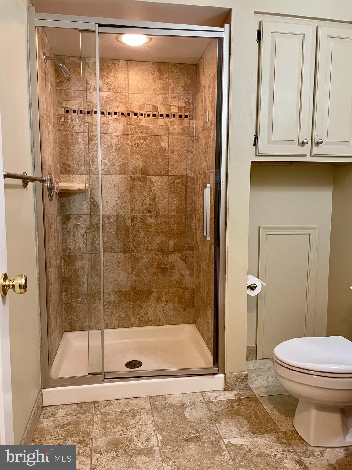 TANGLEWOOD - Residential Lease