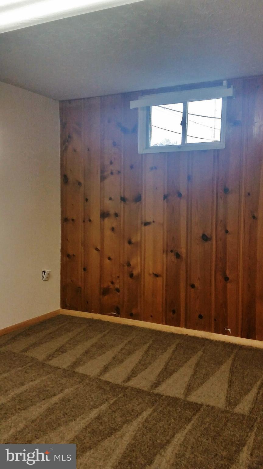 GOOD LUCK ESTATES - Residential Lease