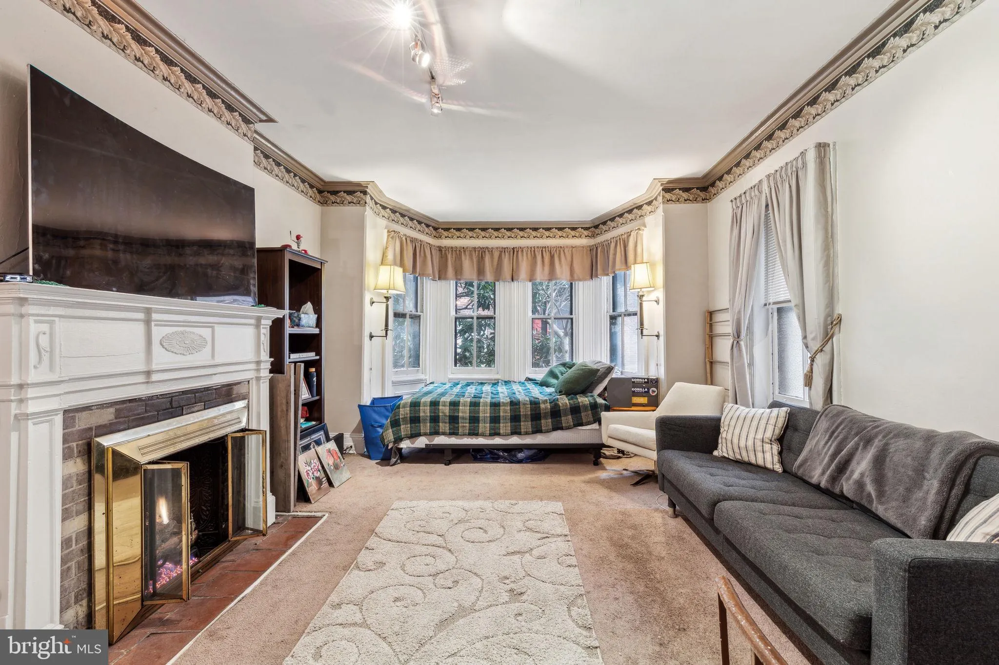 Philadelphia, Pennsylvania 19103, United States, 4 Bedrooms Bedrooms, ,Residential,Active,116901