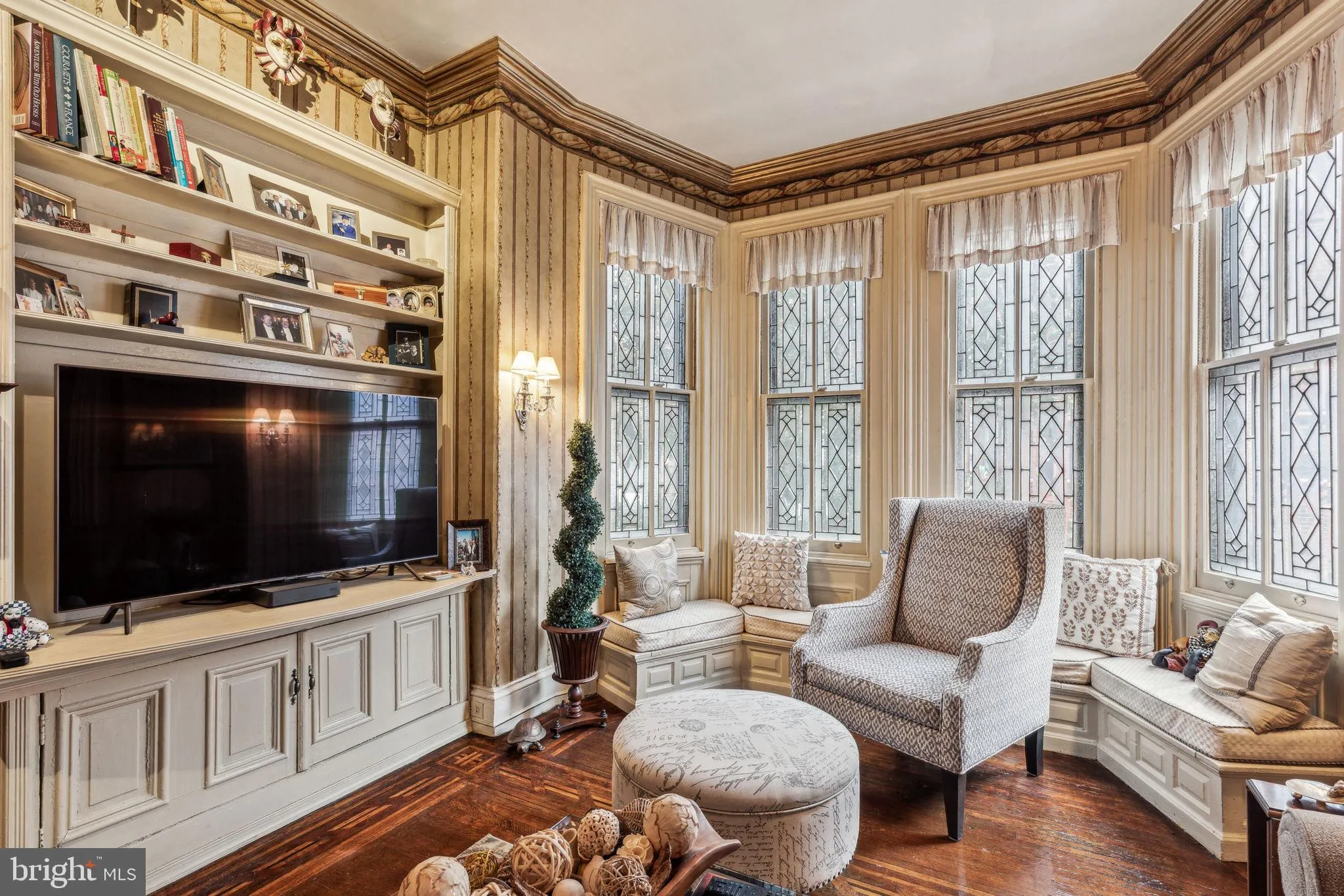 Philadelphia, Pennsylvania 19103, United States, 4 Bedrooms Bedrooms, ,Residential,Active,116901