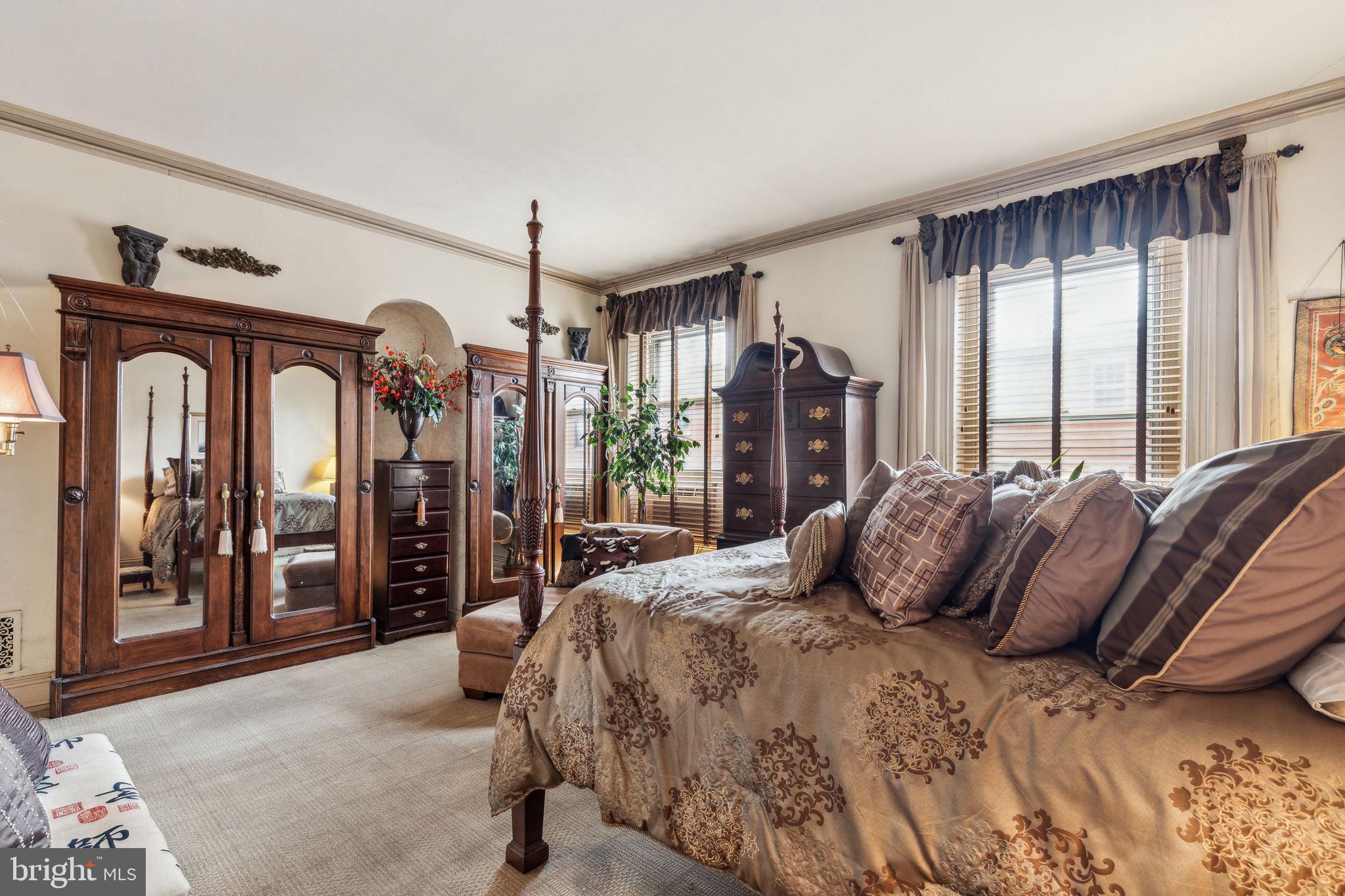 FITLER SQUARE - Residential Income