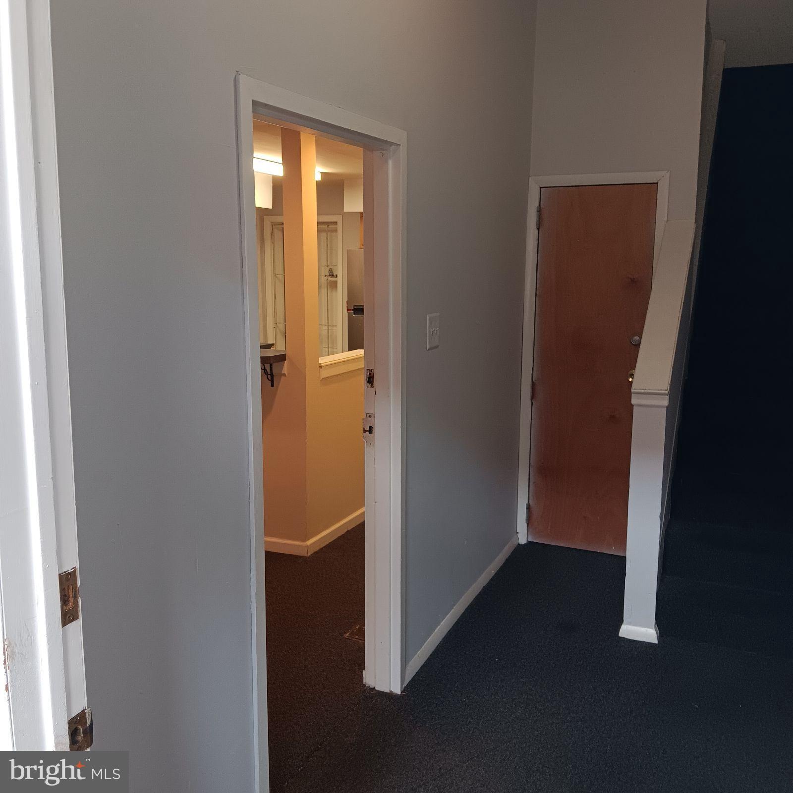 PHILADELPHIA (NORTH) - Residential Lease