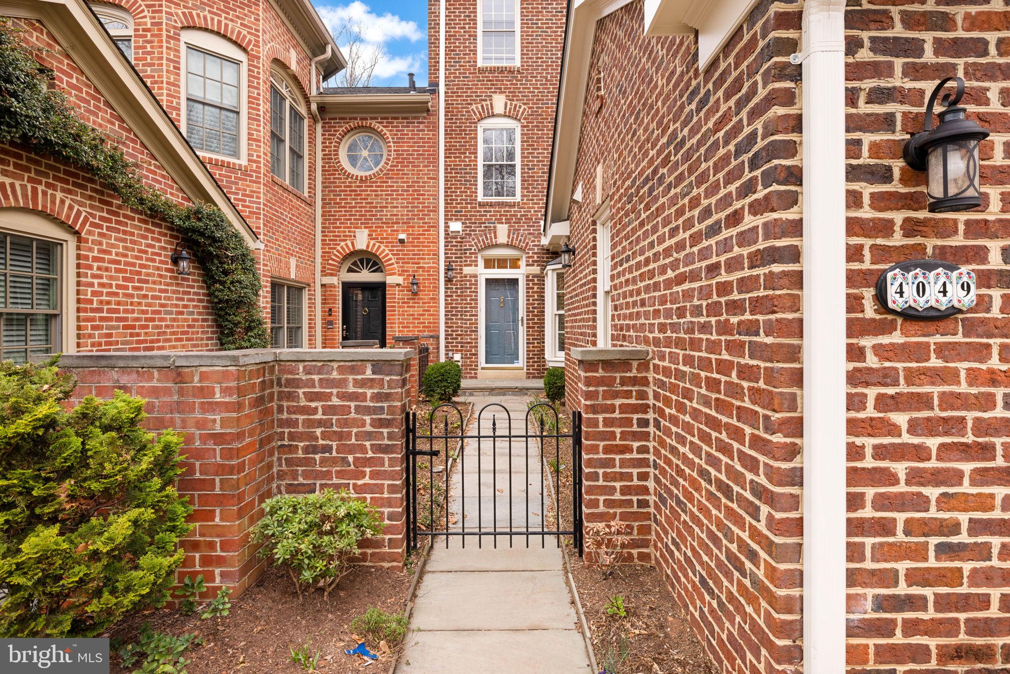 GEORGETOWN - Residential Lease