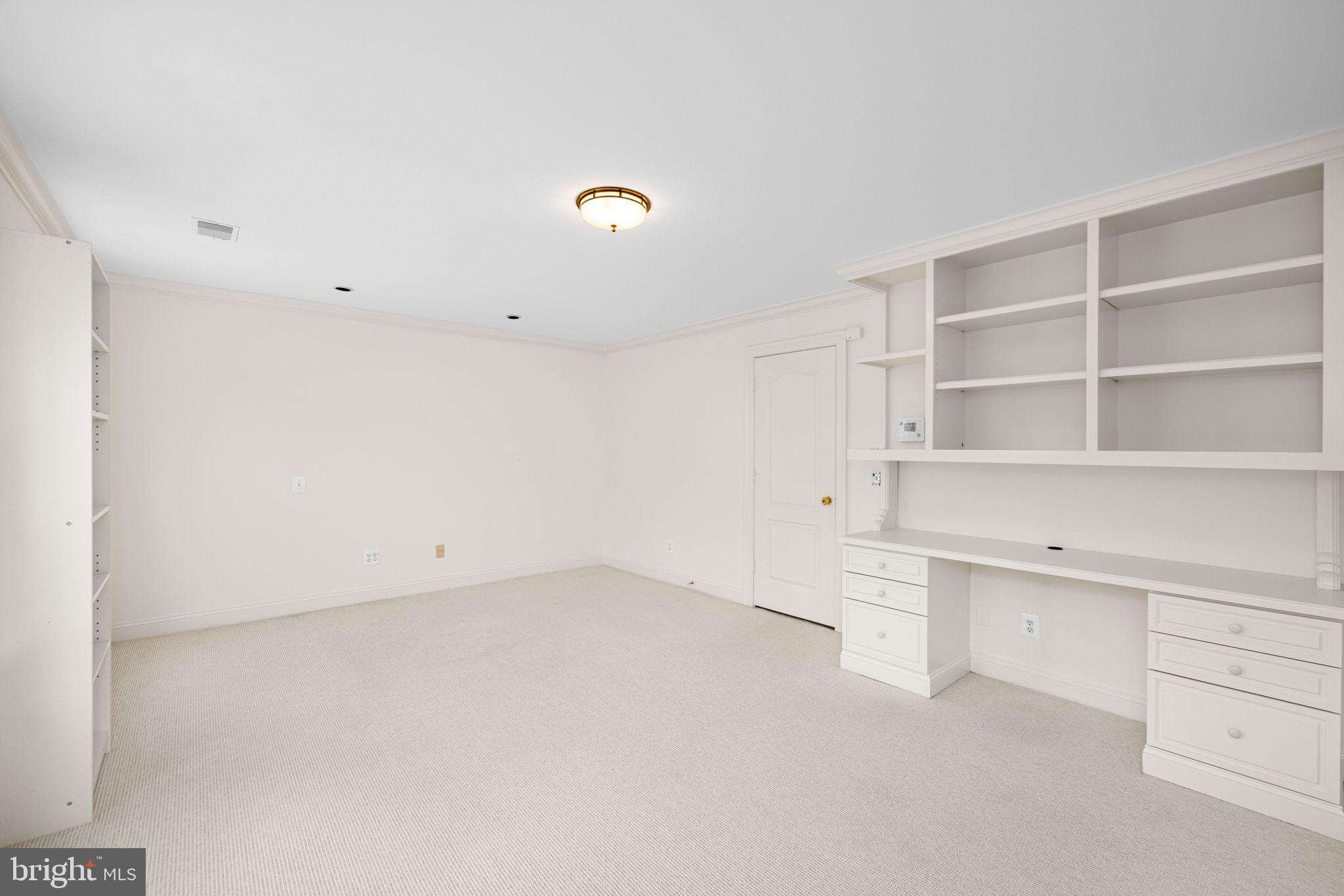 GEORGETOWN - Residential Lease