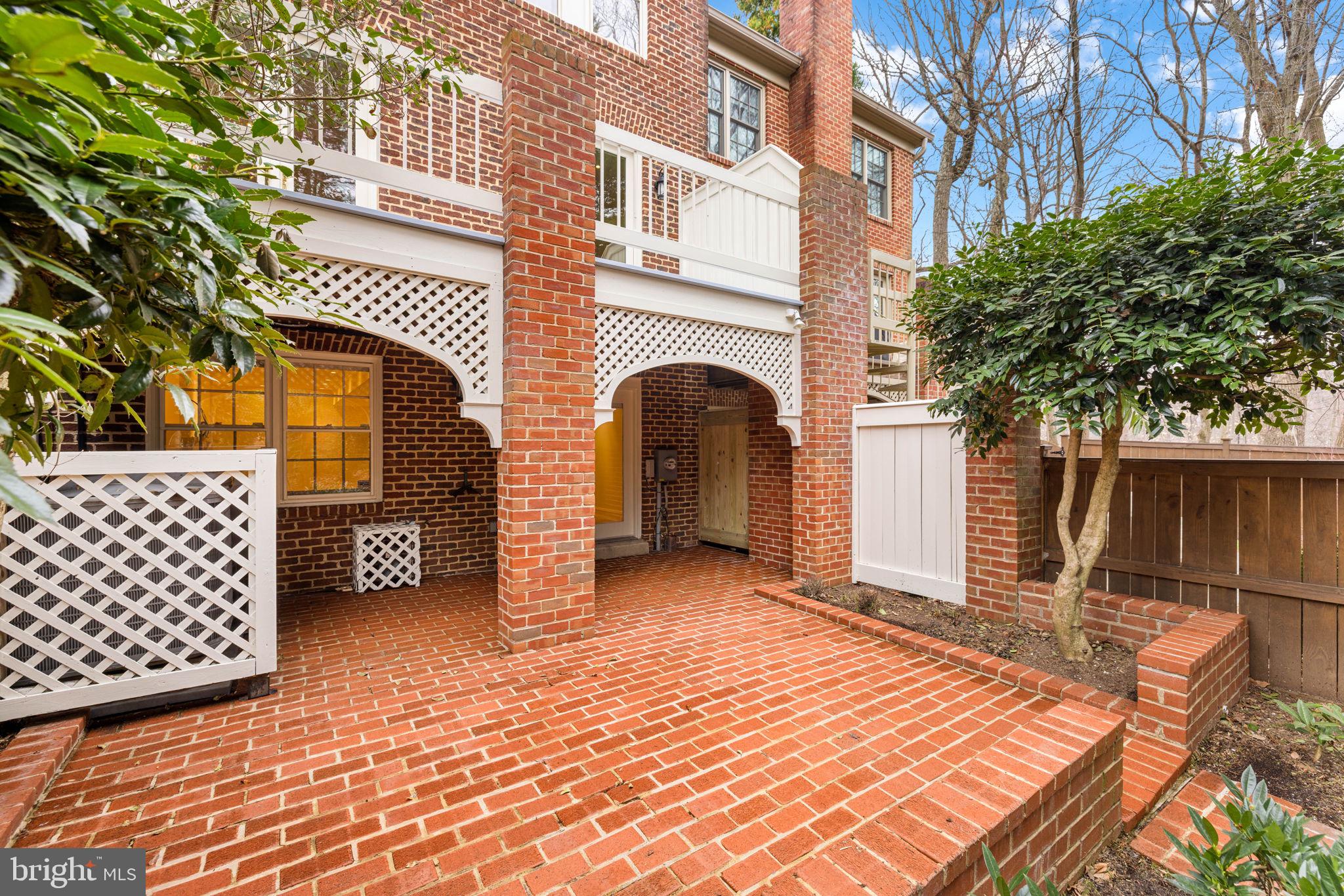 GEORGETOWN - Residential Lease