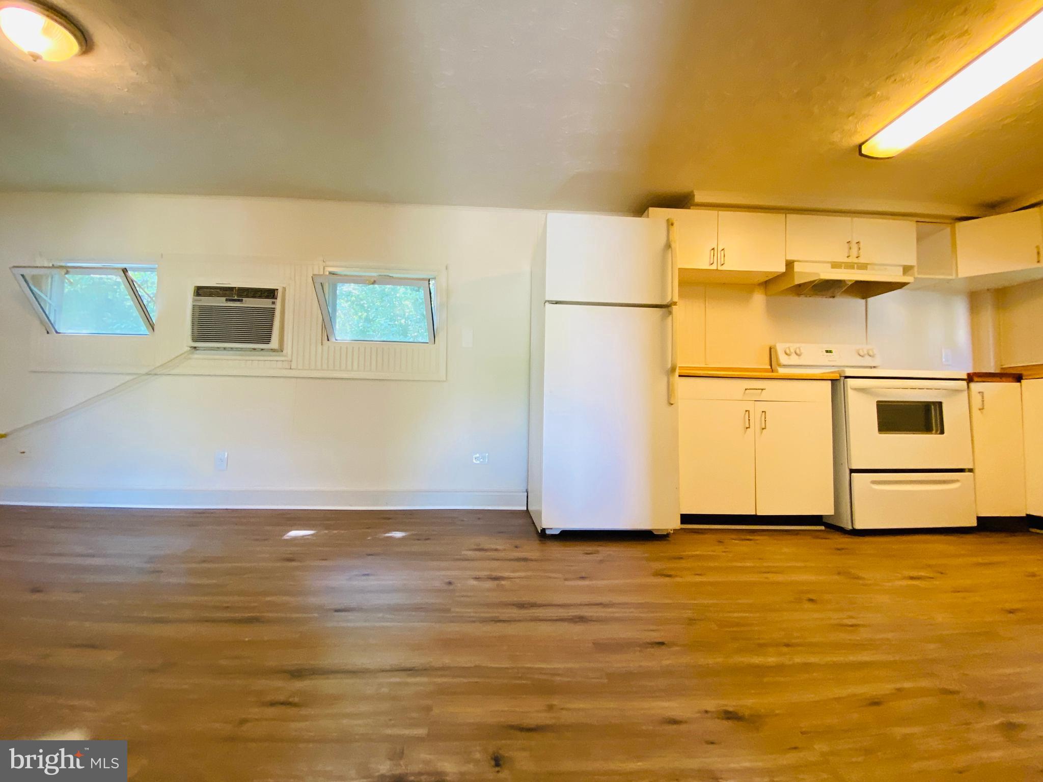 RICHARD BUMBREY - Residential Lease