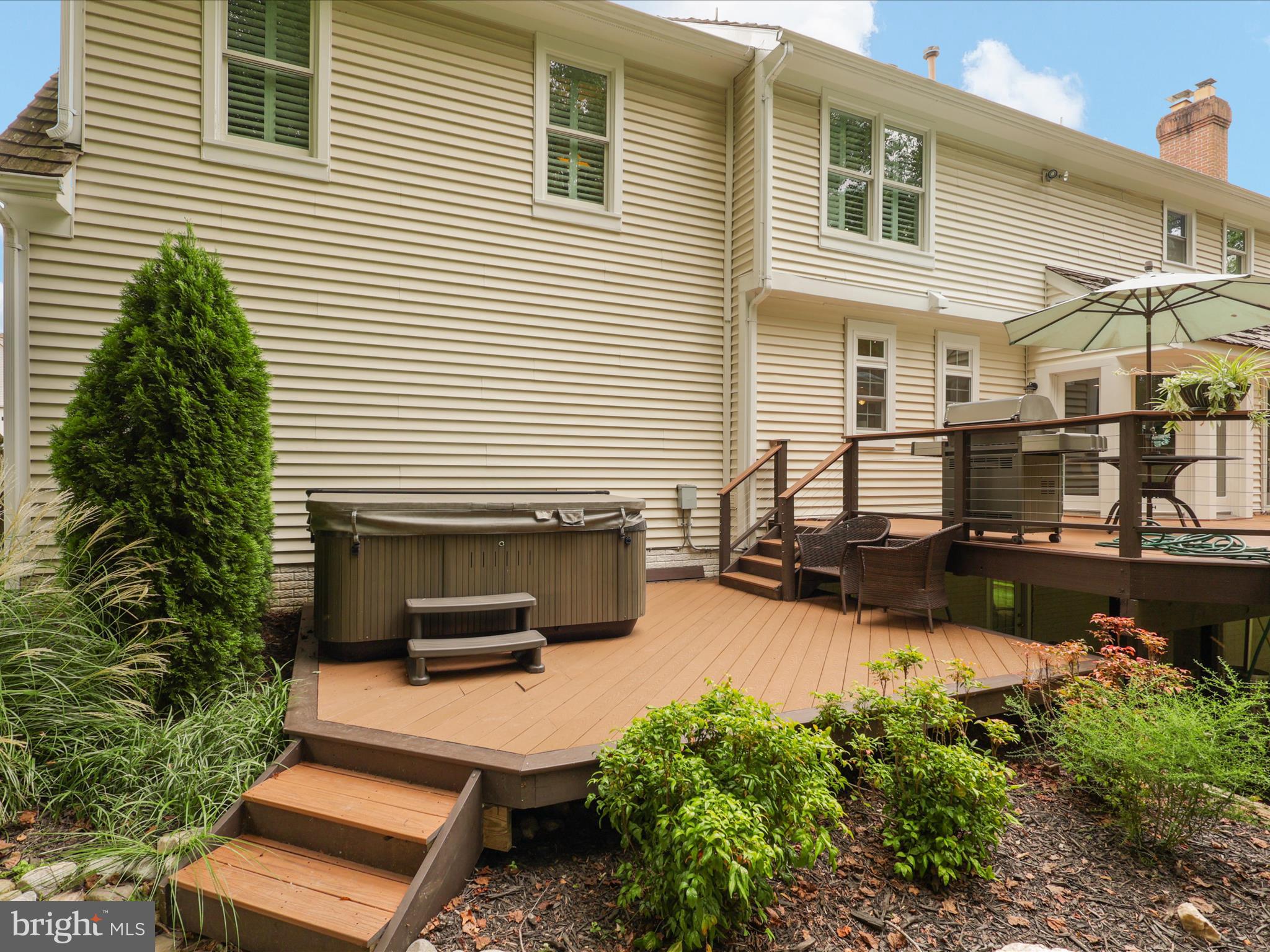 NORTH HILL - Residential