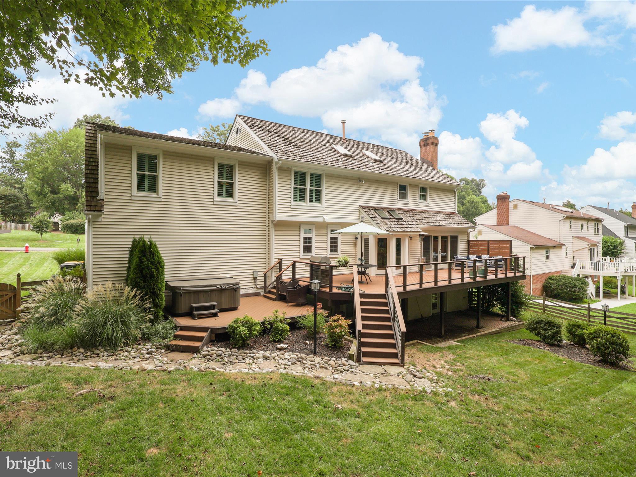 NORTH HILL - Residential