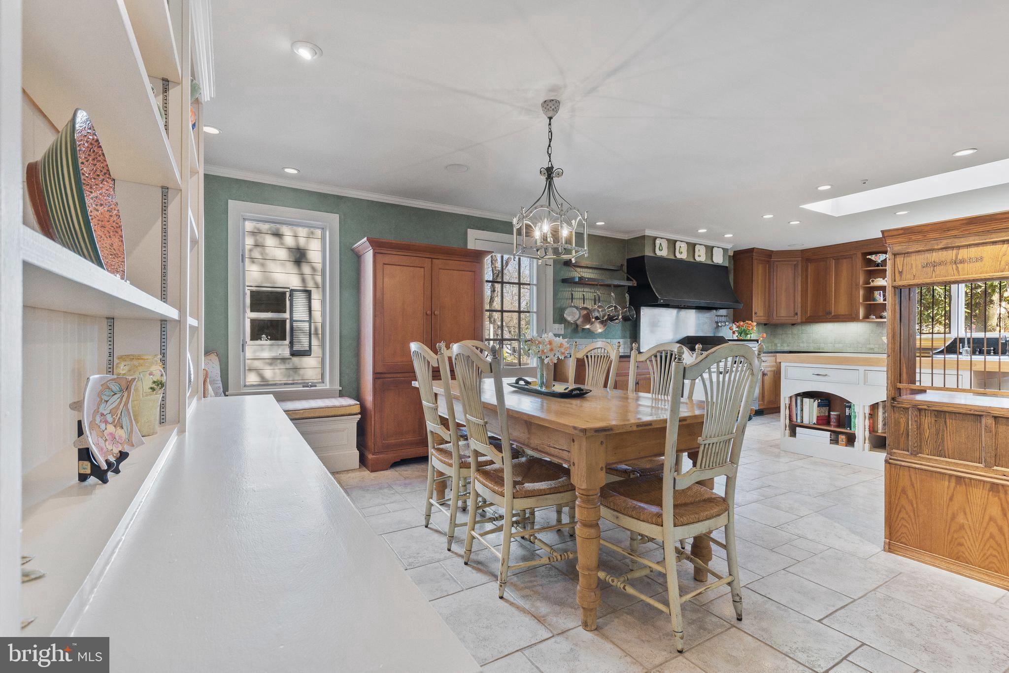 HOMELAND HISTORIC DISTRICT - Residential