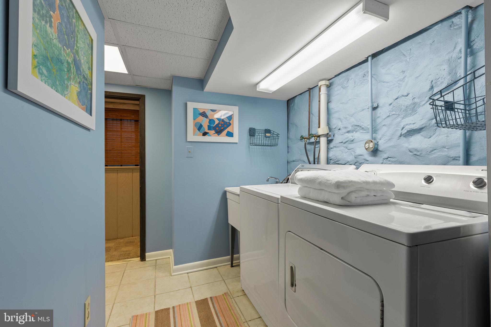 HOMELAND HISTORIC DISTRICT - Residential