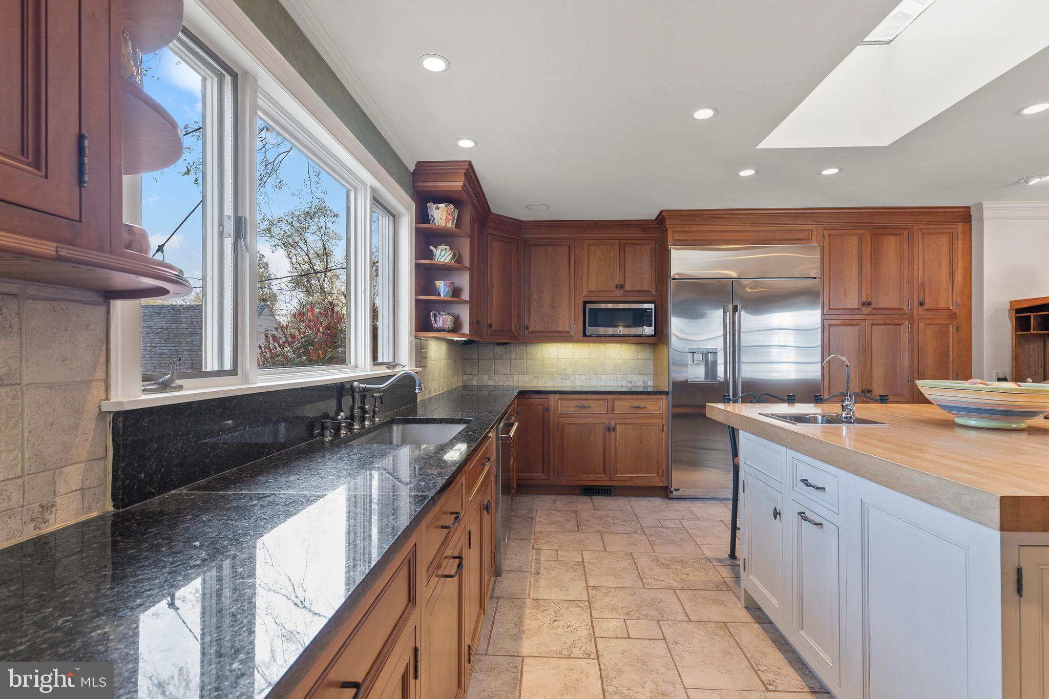 HOMELAND HISTORIC DISTRICT - Residential