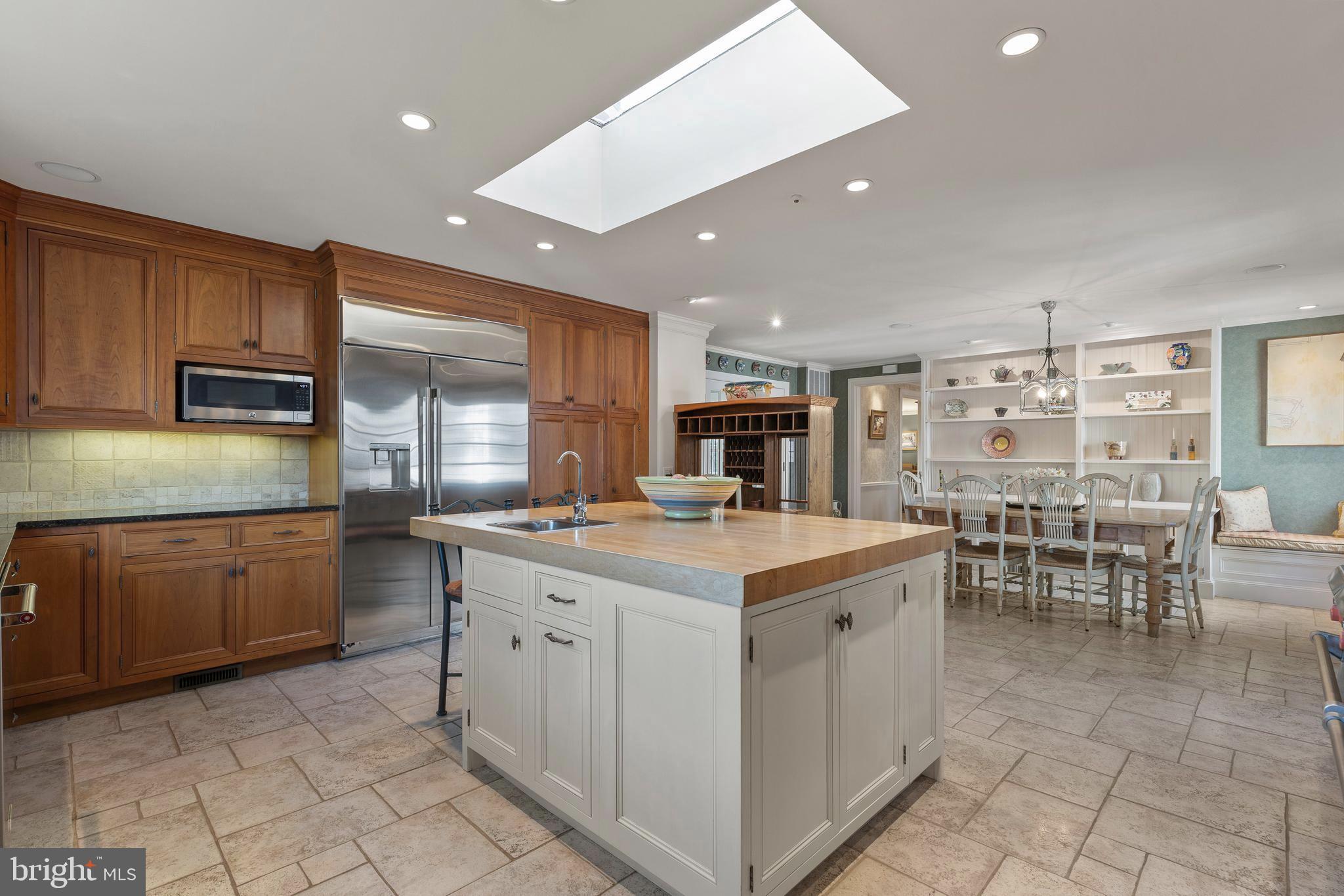 HOMELAND HISTORIC DISTRICT - Residential