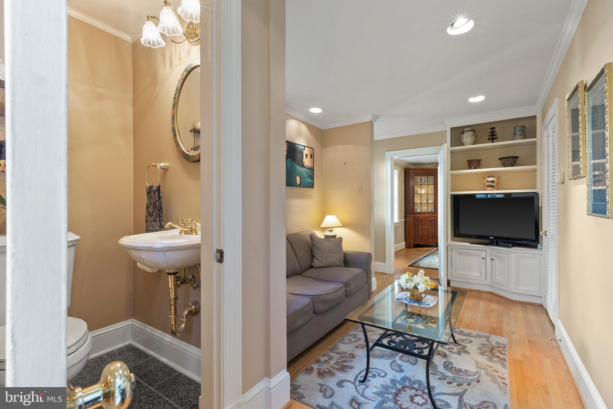 HOMELAND HISTORIC DISTRICT - Residential