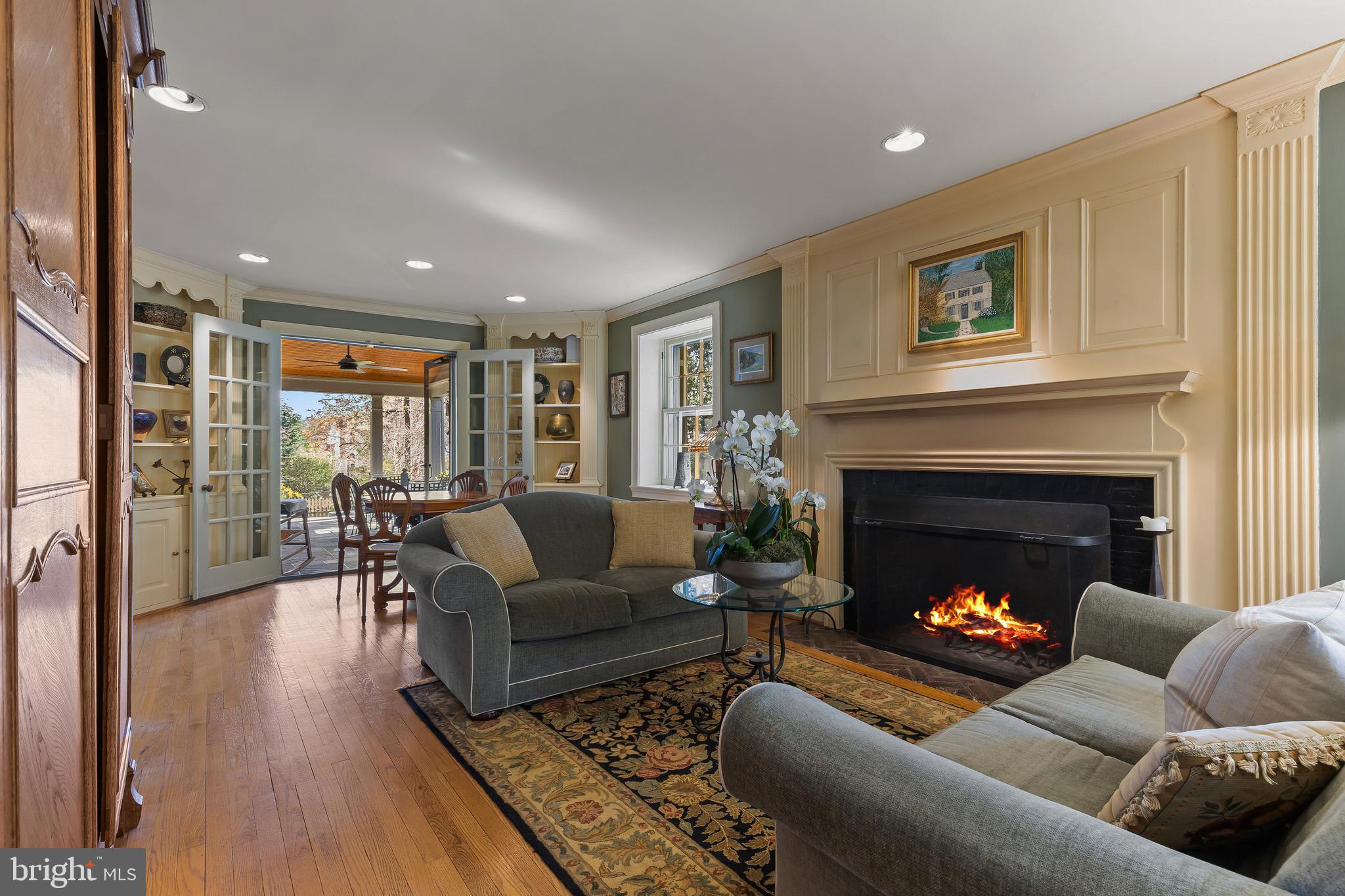 HOMELAND HISTORIC DISTRICT - Residential