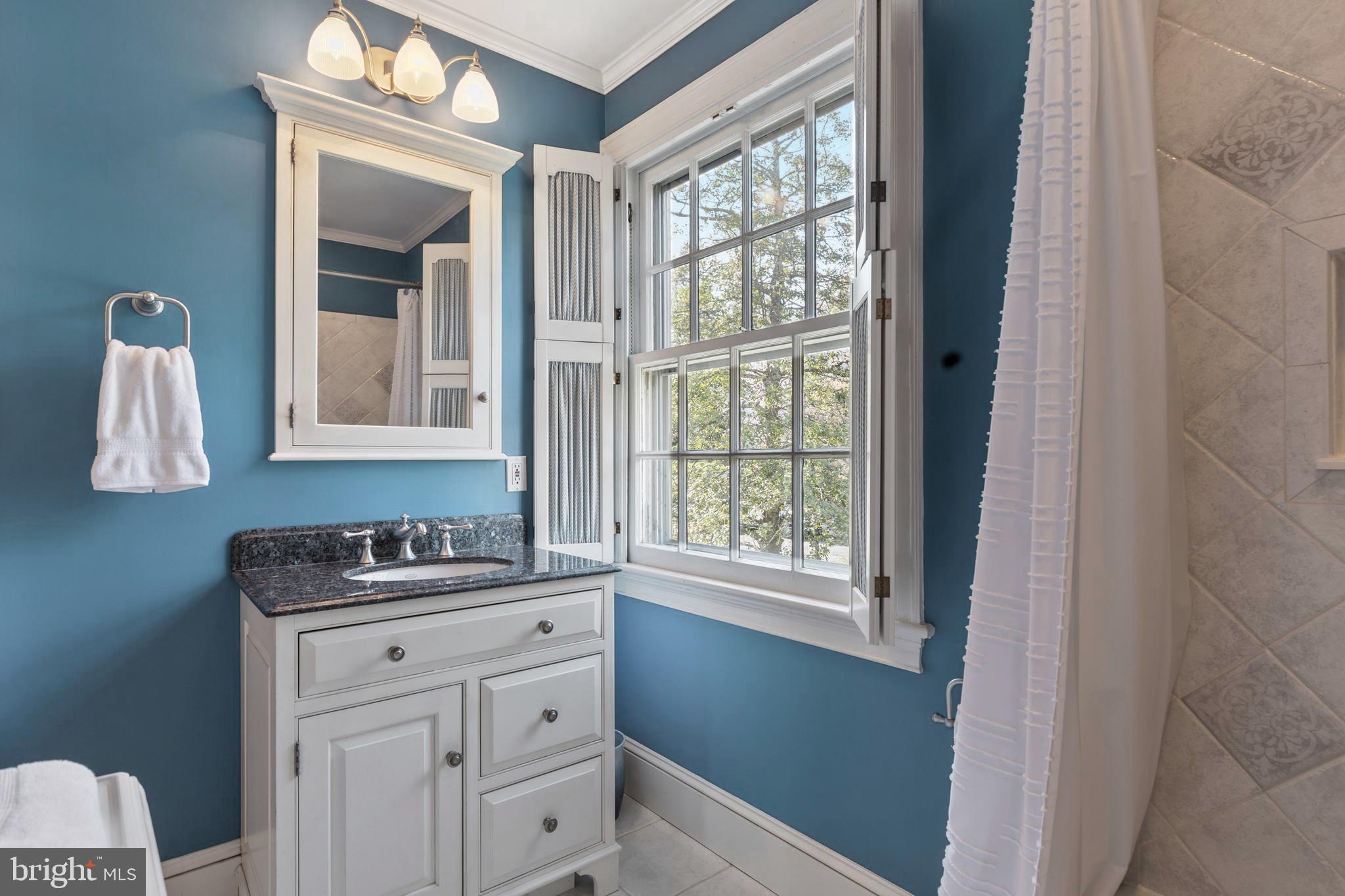 HOMELAND HISTORIC DISTRICT - Residential