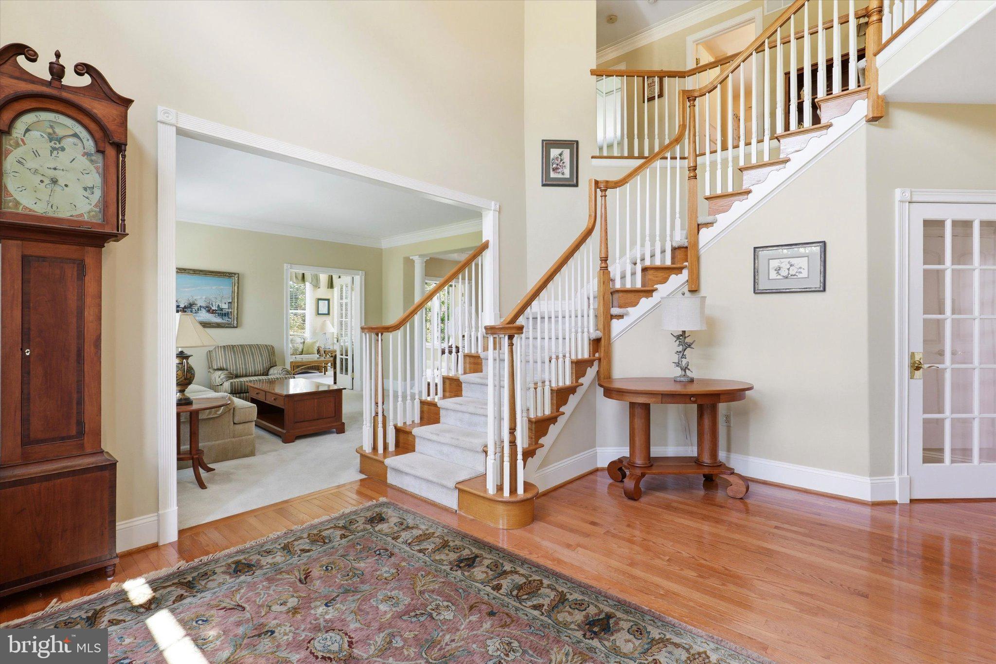 583 OAKMONT DRIVE E