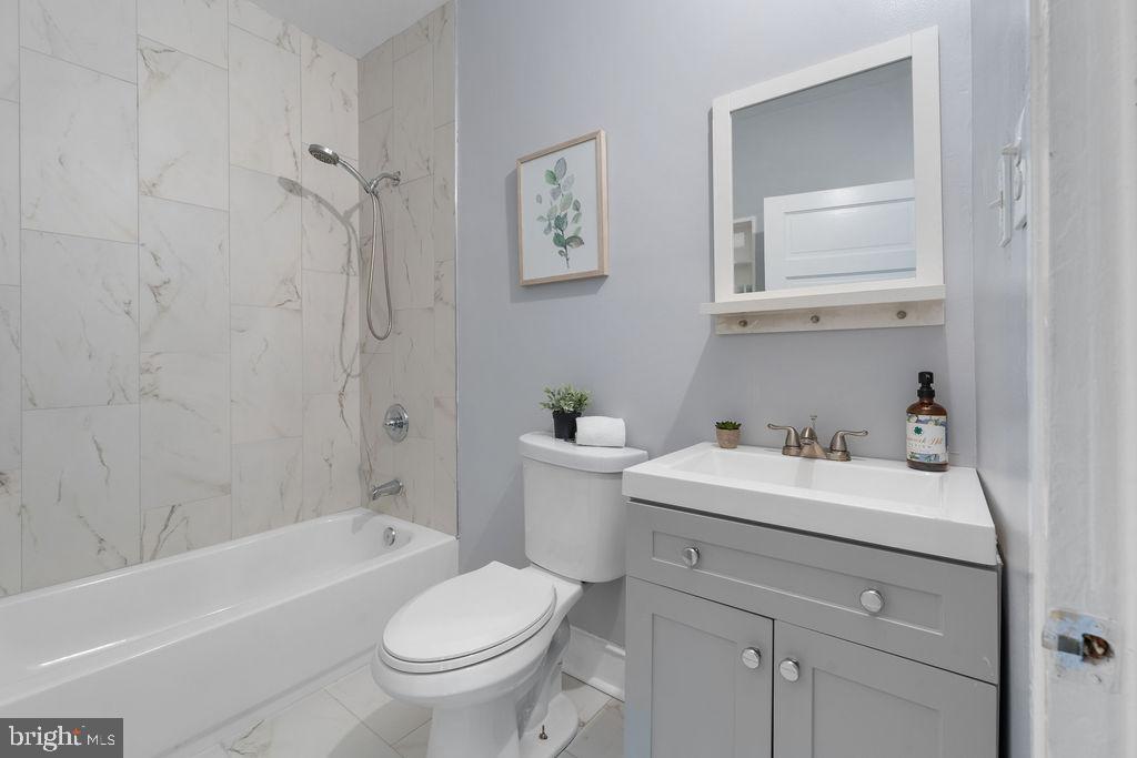 IRVINGTON - Residential