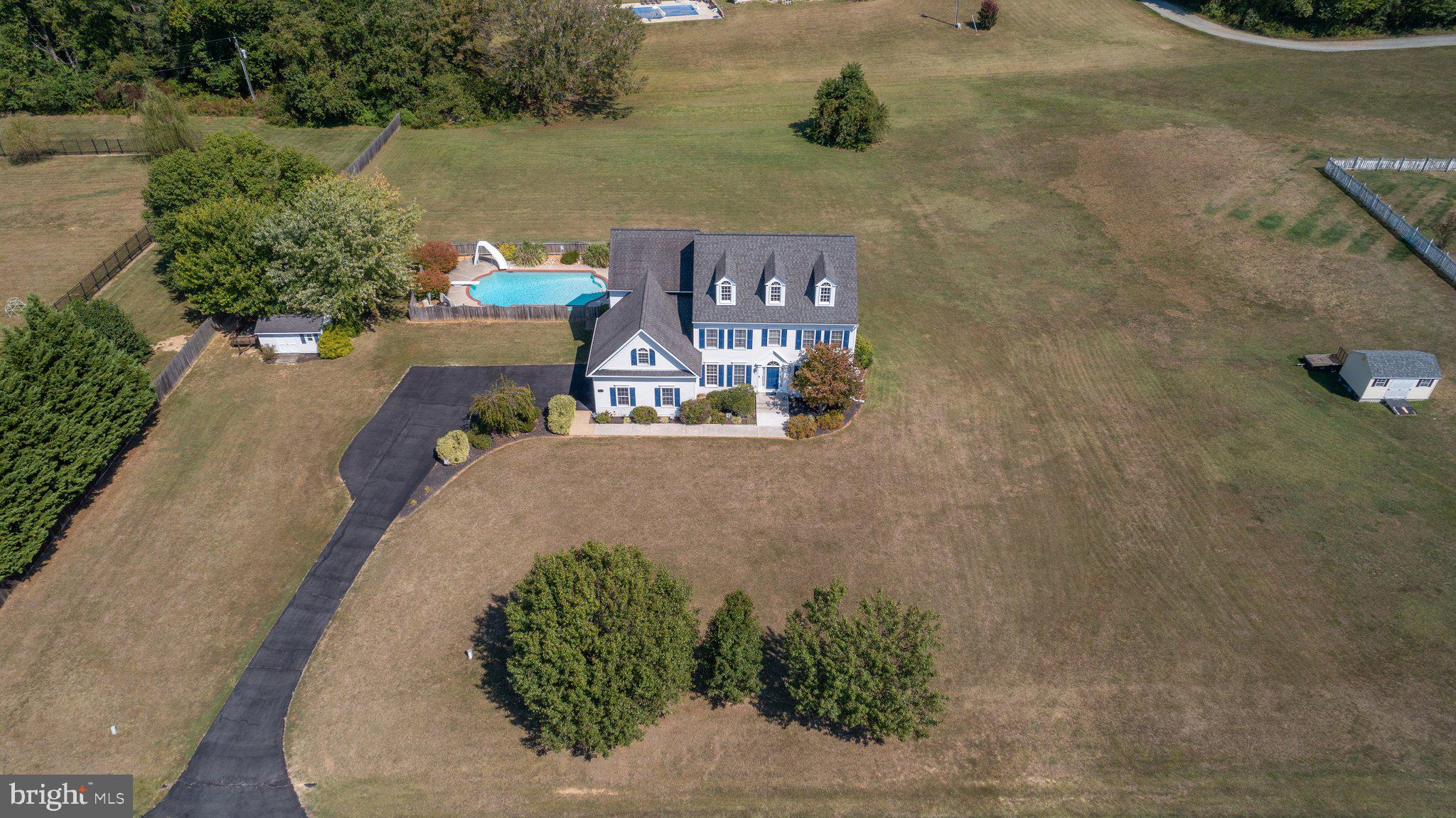 ASHBY MEADOW ESTATES - Residential