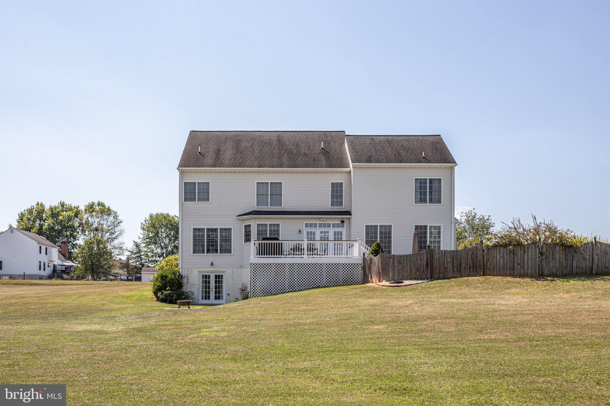 ASHBY MEADOW ESTATES - Residential