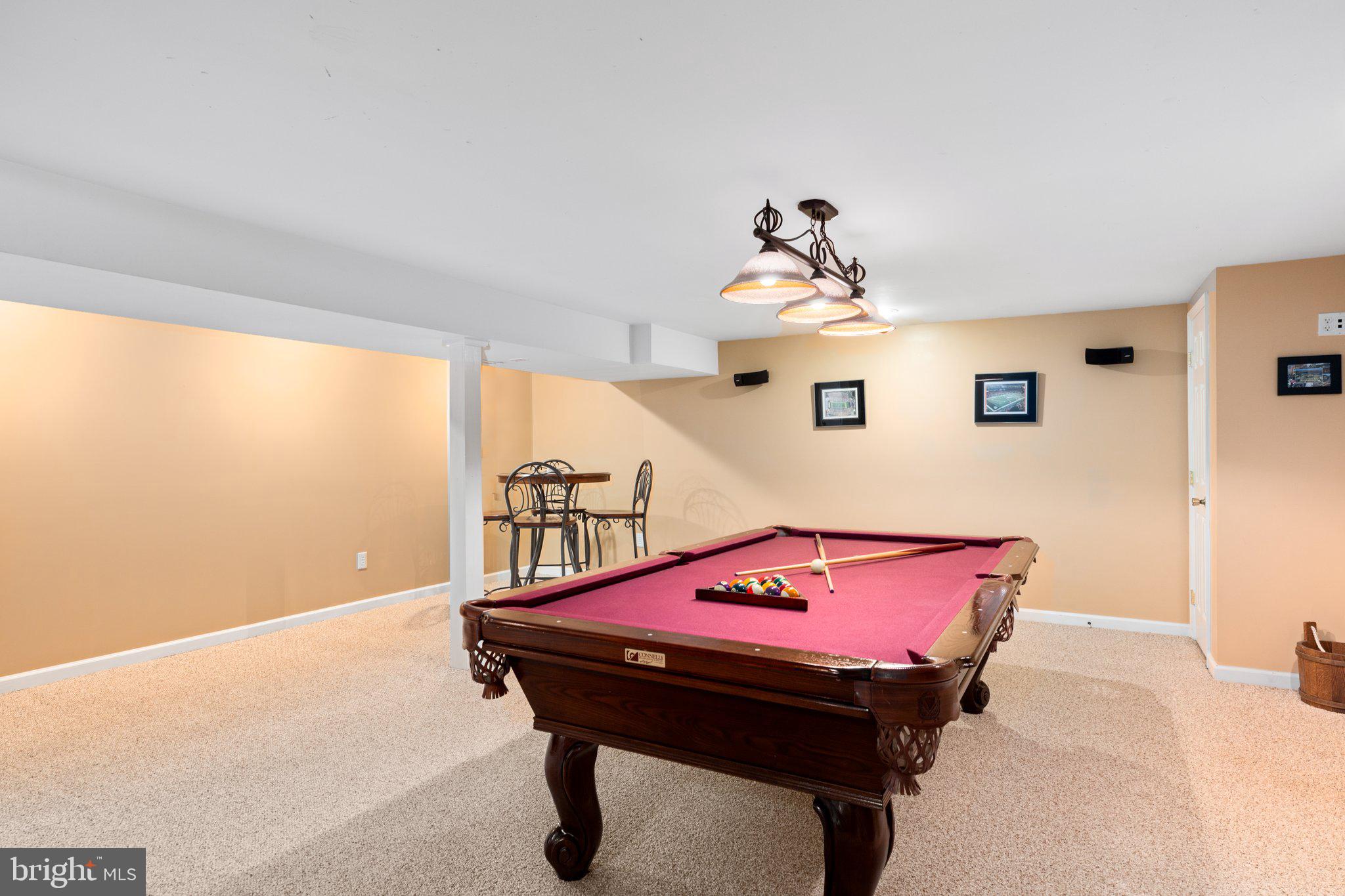 ASHBY MEADOW ESTATES - Residential