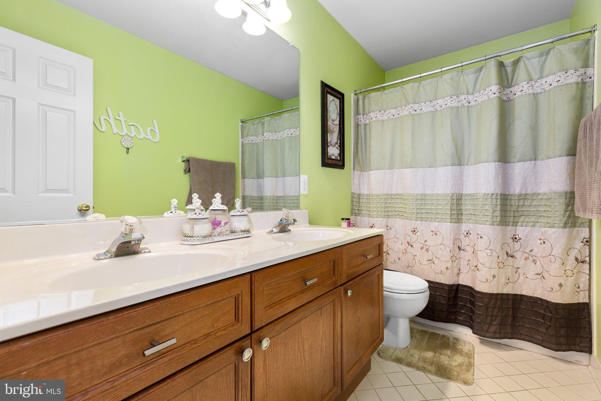 ASHBY MEADOW ESTATES - Residential