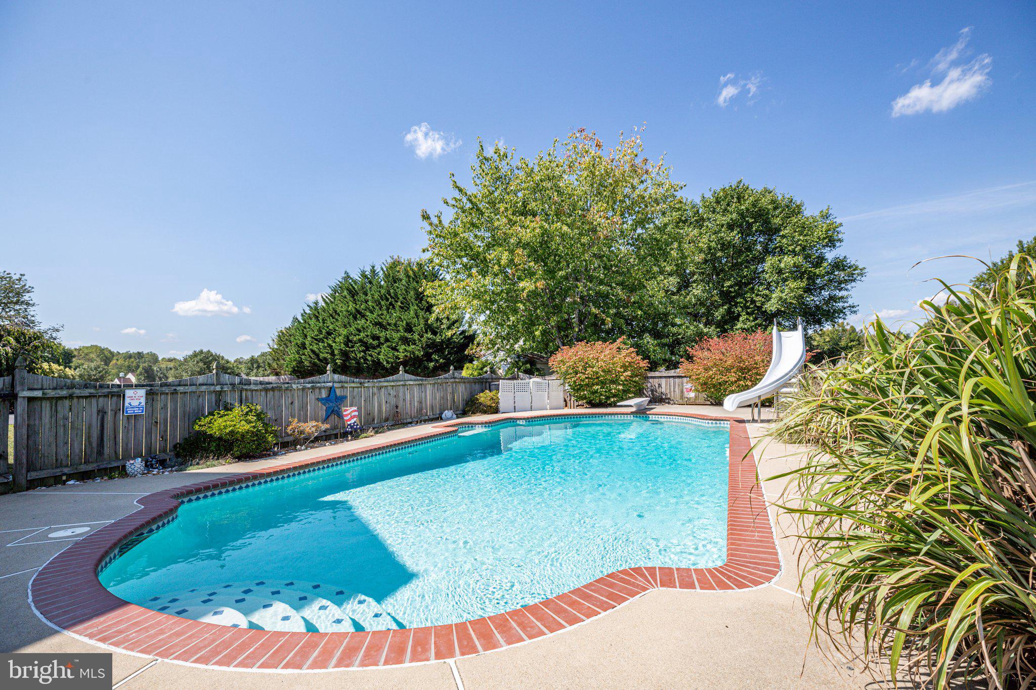 ASHBY MEADOW ESTATES - Residential