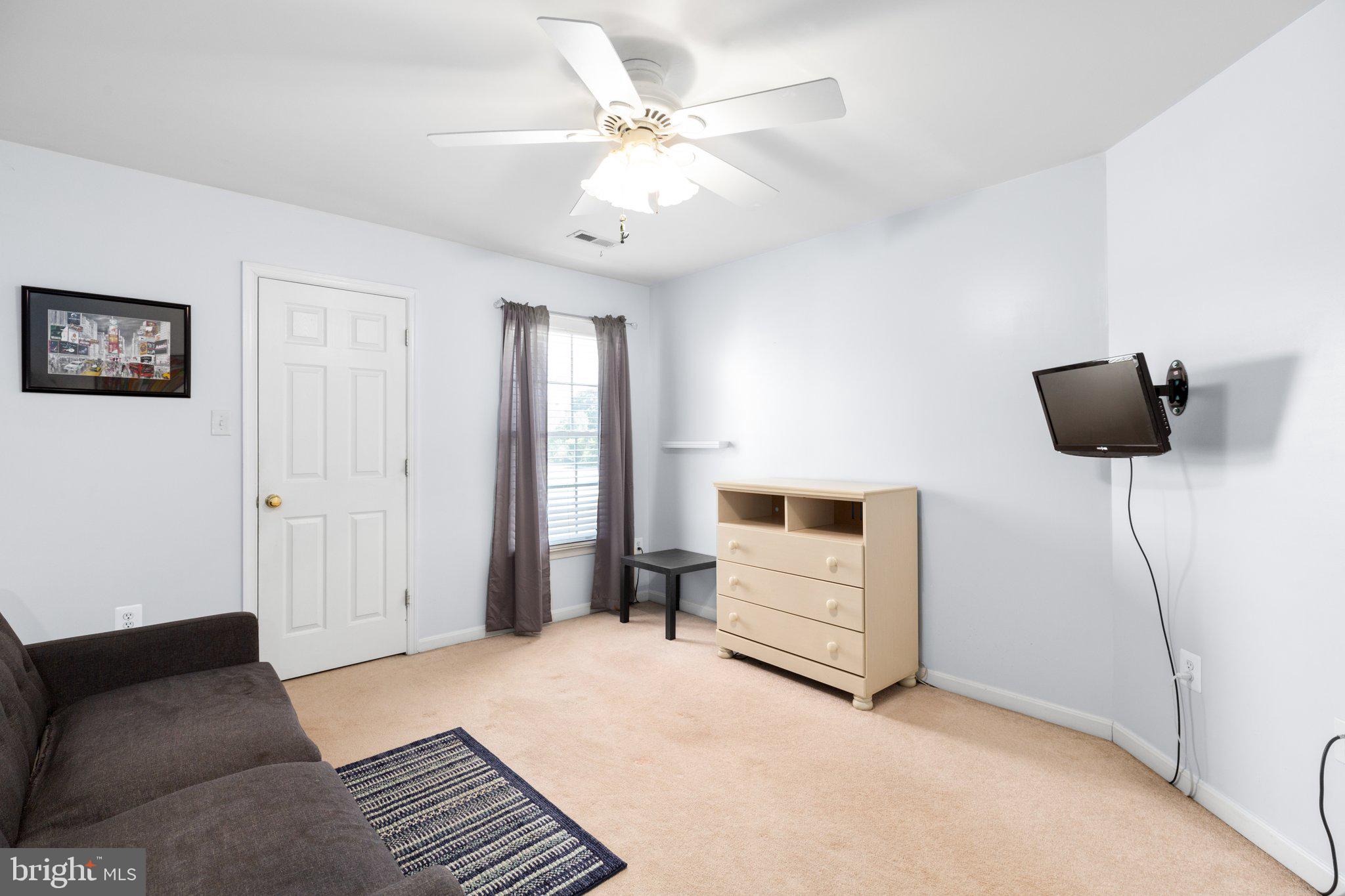 ASHBY MEADOW ESTATES - Residential