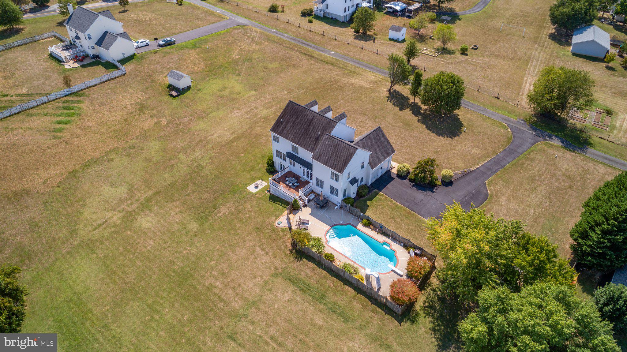 ASHBY MEADOW ESTATES - Residential