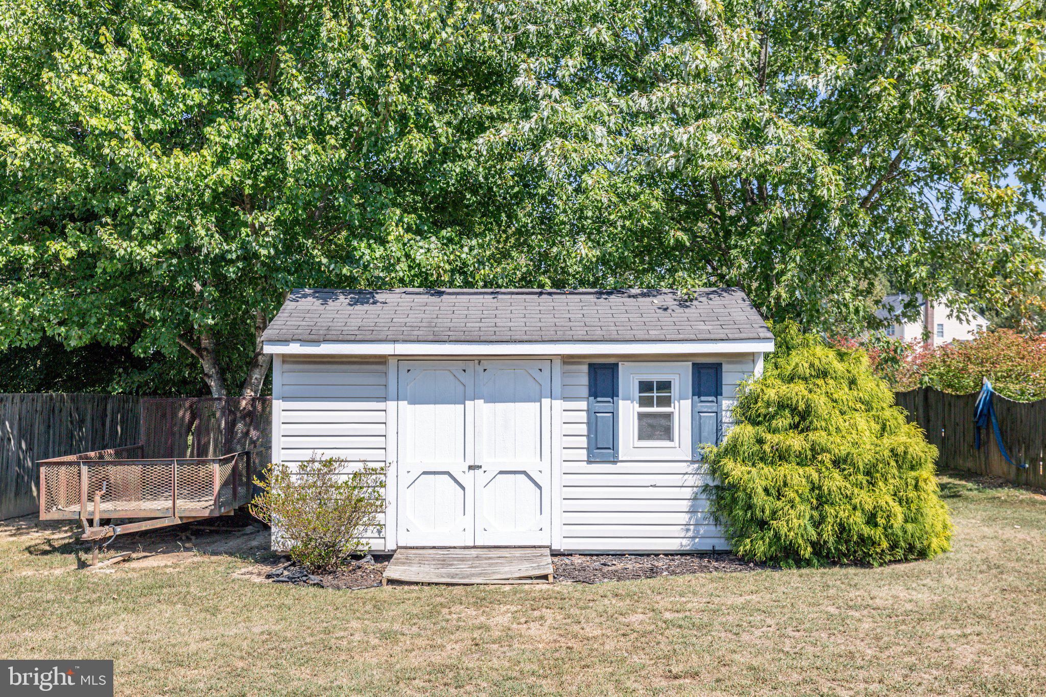 ASHBY MEADOW ESTATES - Residential