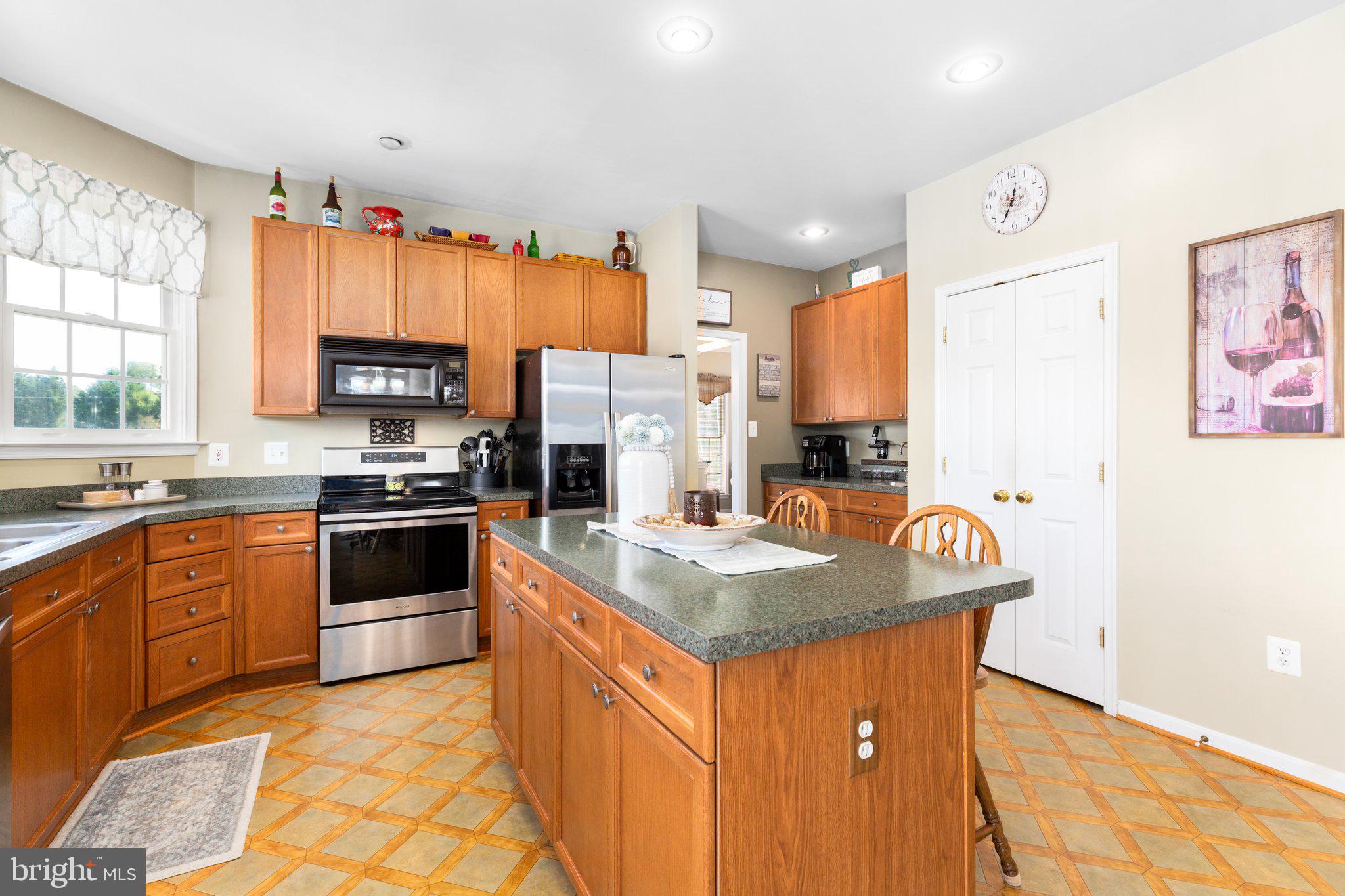 ASHBY MEADOW ESTATES - Residential