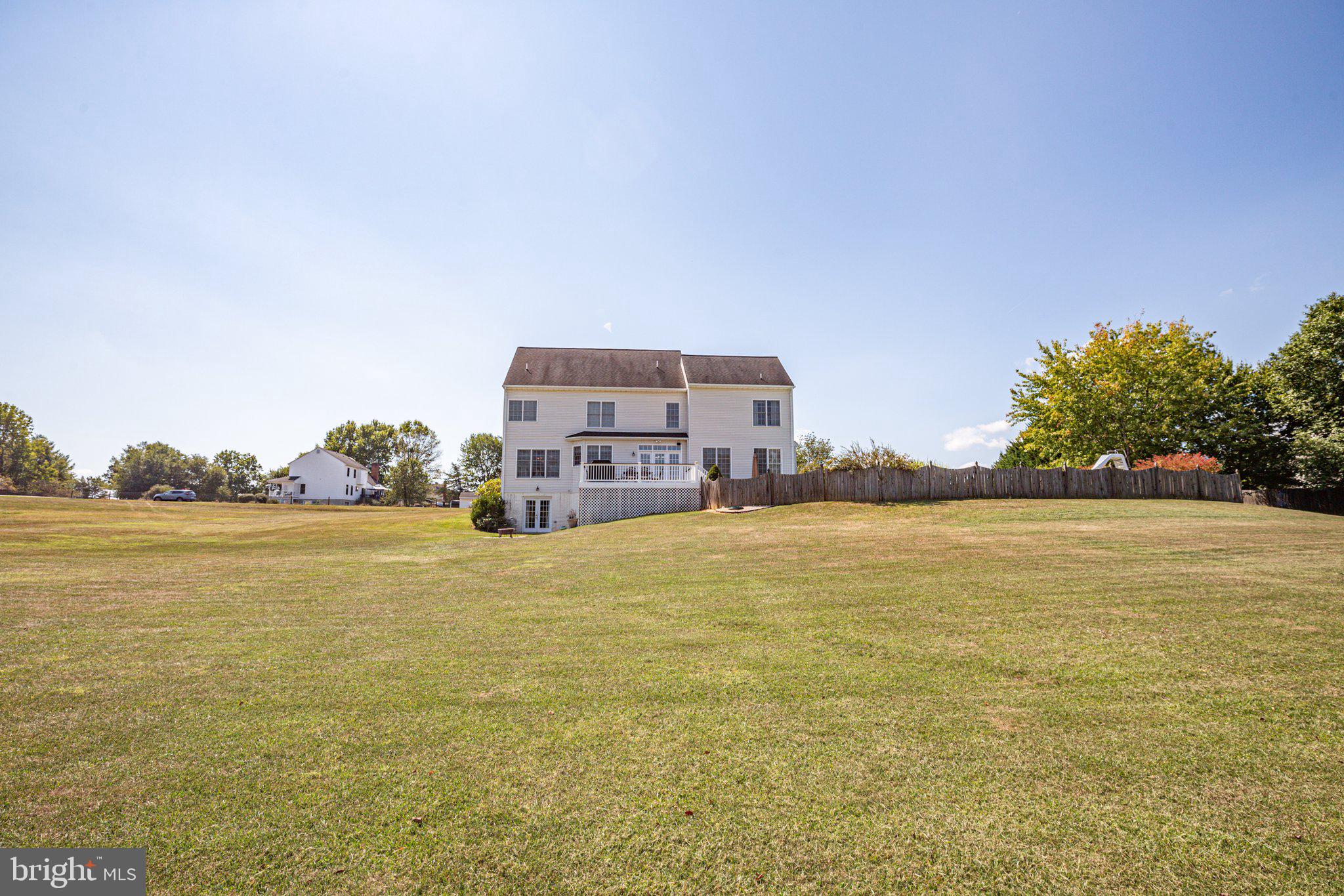 ASHBY MEADOW ESTATES - Residential