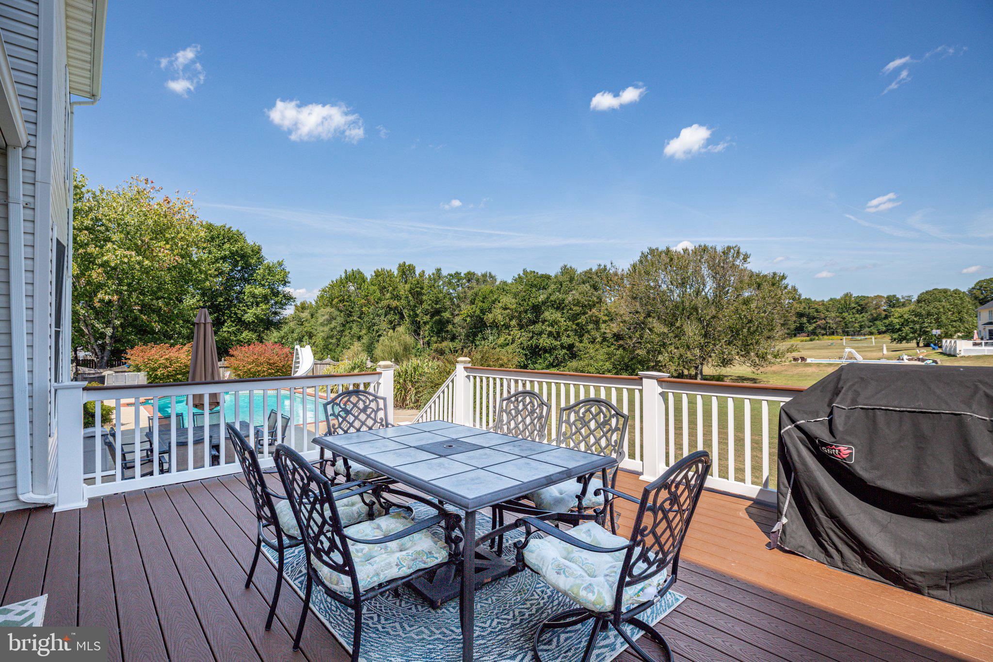 ASHBY MEADOW ESTATES - Residential