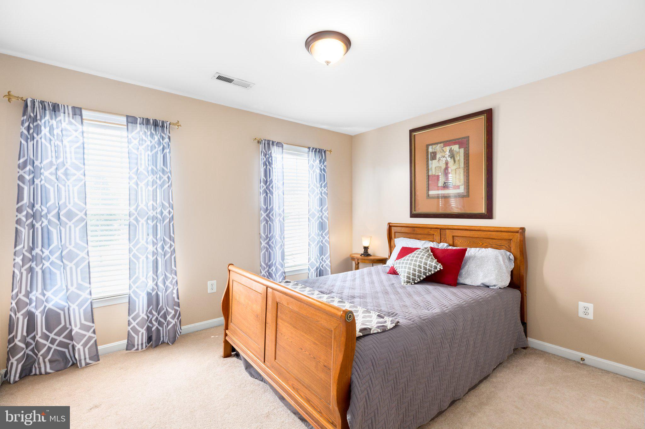 ASHBY MEADOW ESTATES - Residential