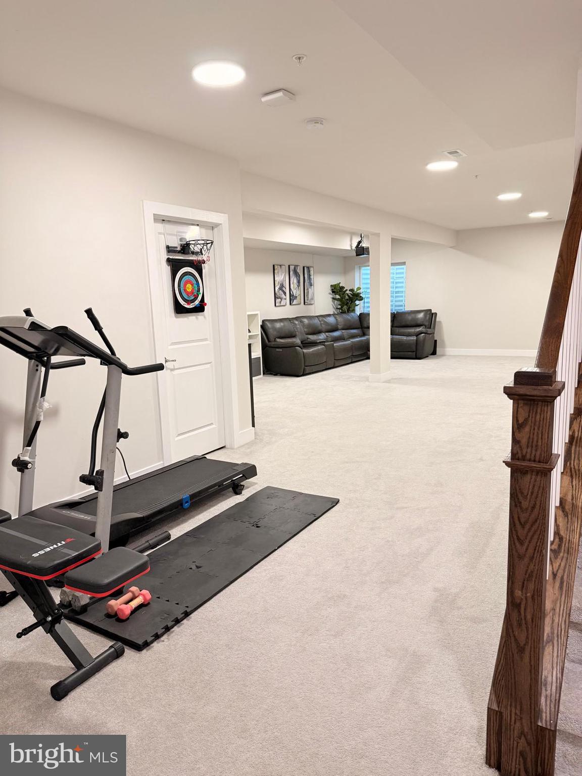 LOCHIEL FARM - Residential Lease