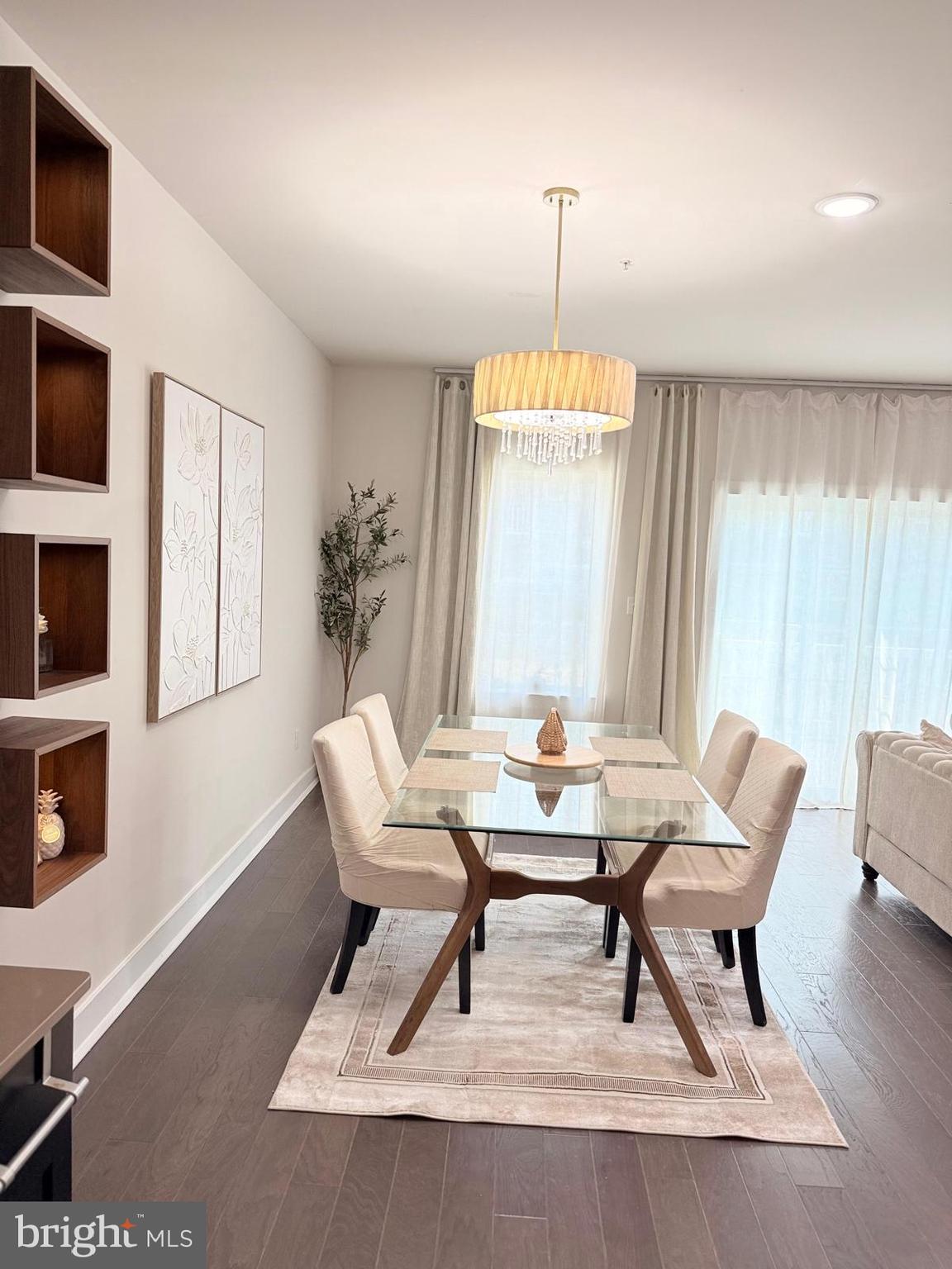 LOCHIEL FARM - Residential Lease