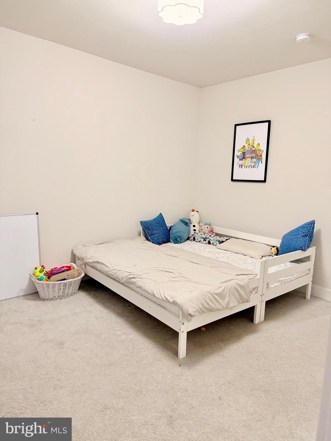 LOCHIEL FARM - Residential Lease