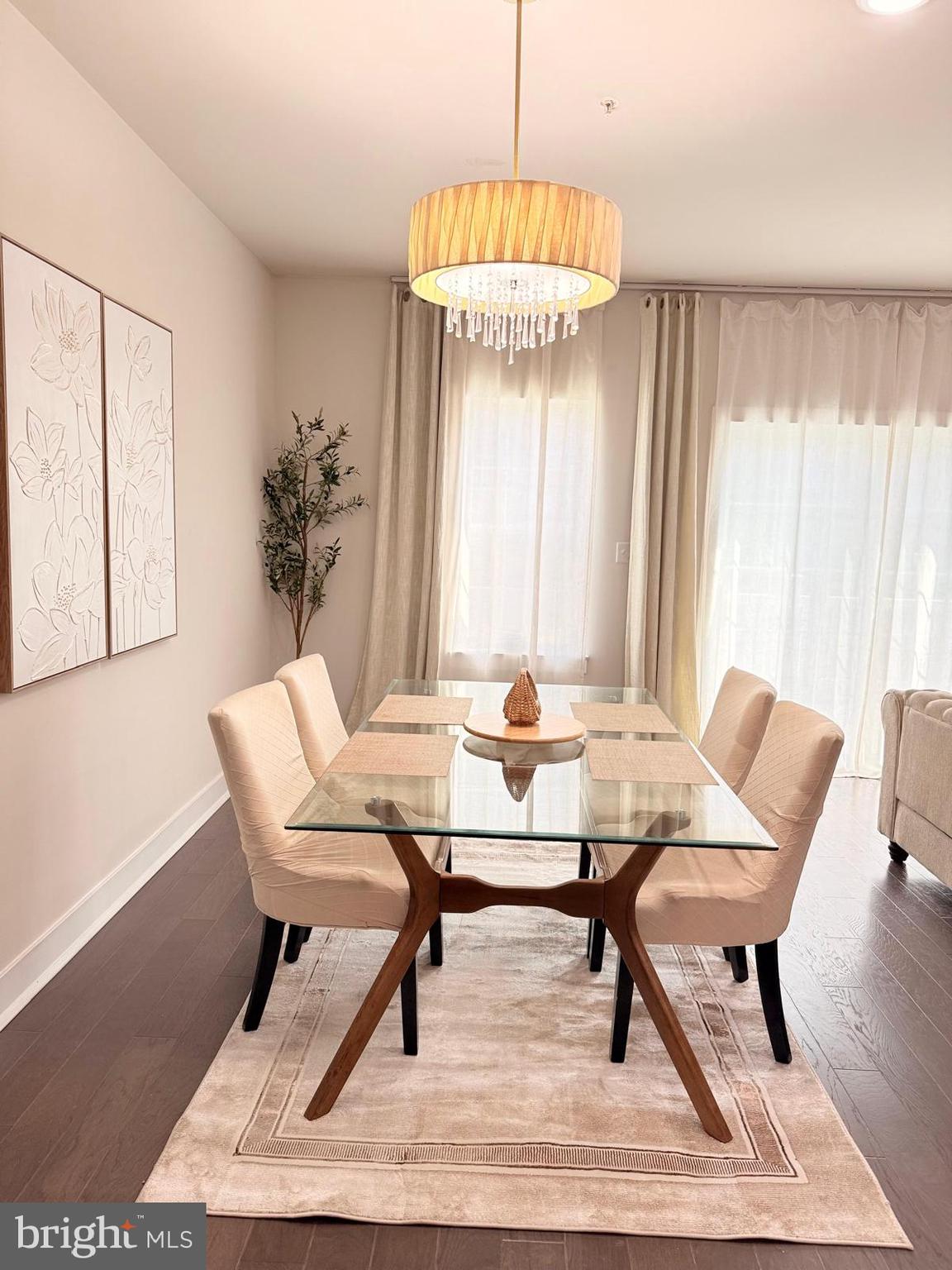 LOCHIEL FARM - Residential Lease