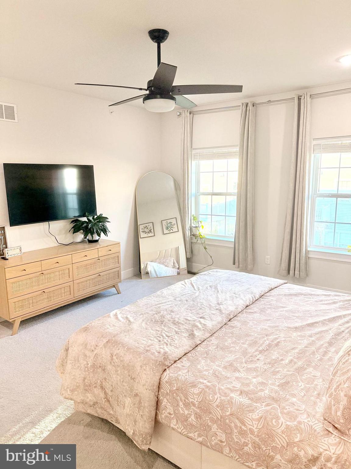 LOCHIEL FARM - Residential Lease