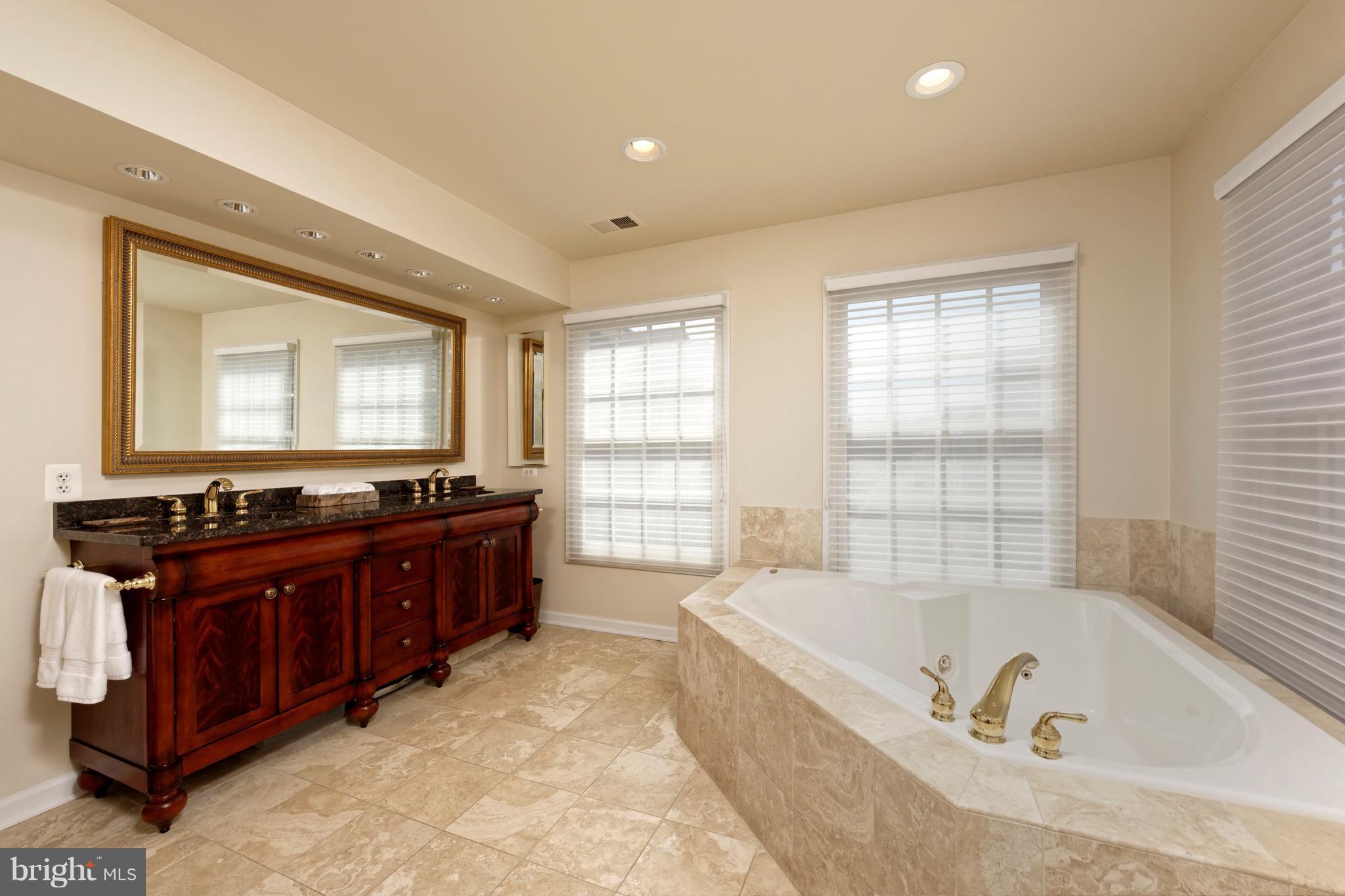 FORDS LANDING - Residential