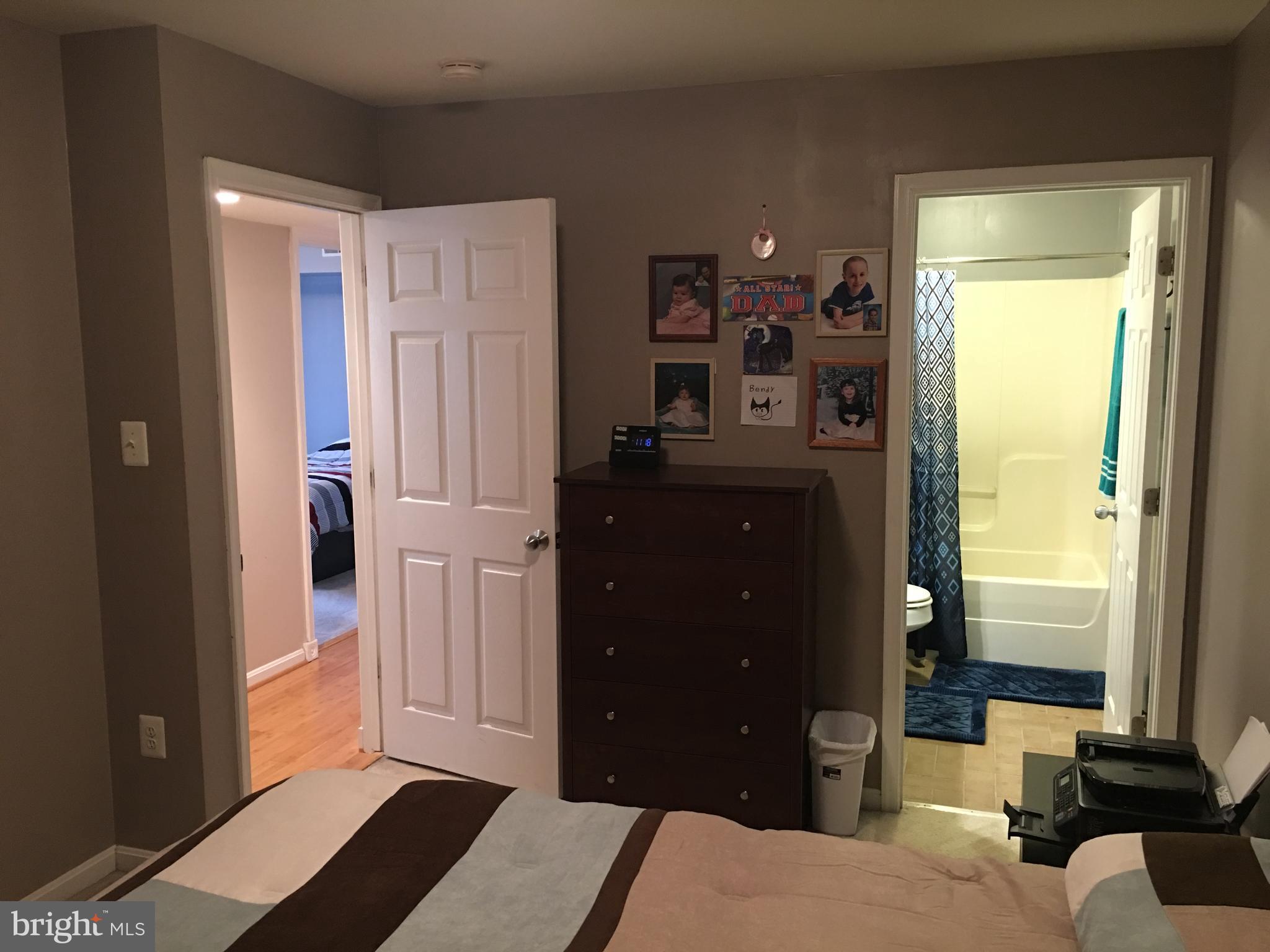 CEDAR LEE CONDOMINIUM - Residential