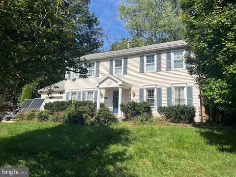 9438 WALLINGFORD DRIVE BURKE VA 22015
