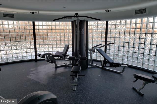 OAK HILL - Residential