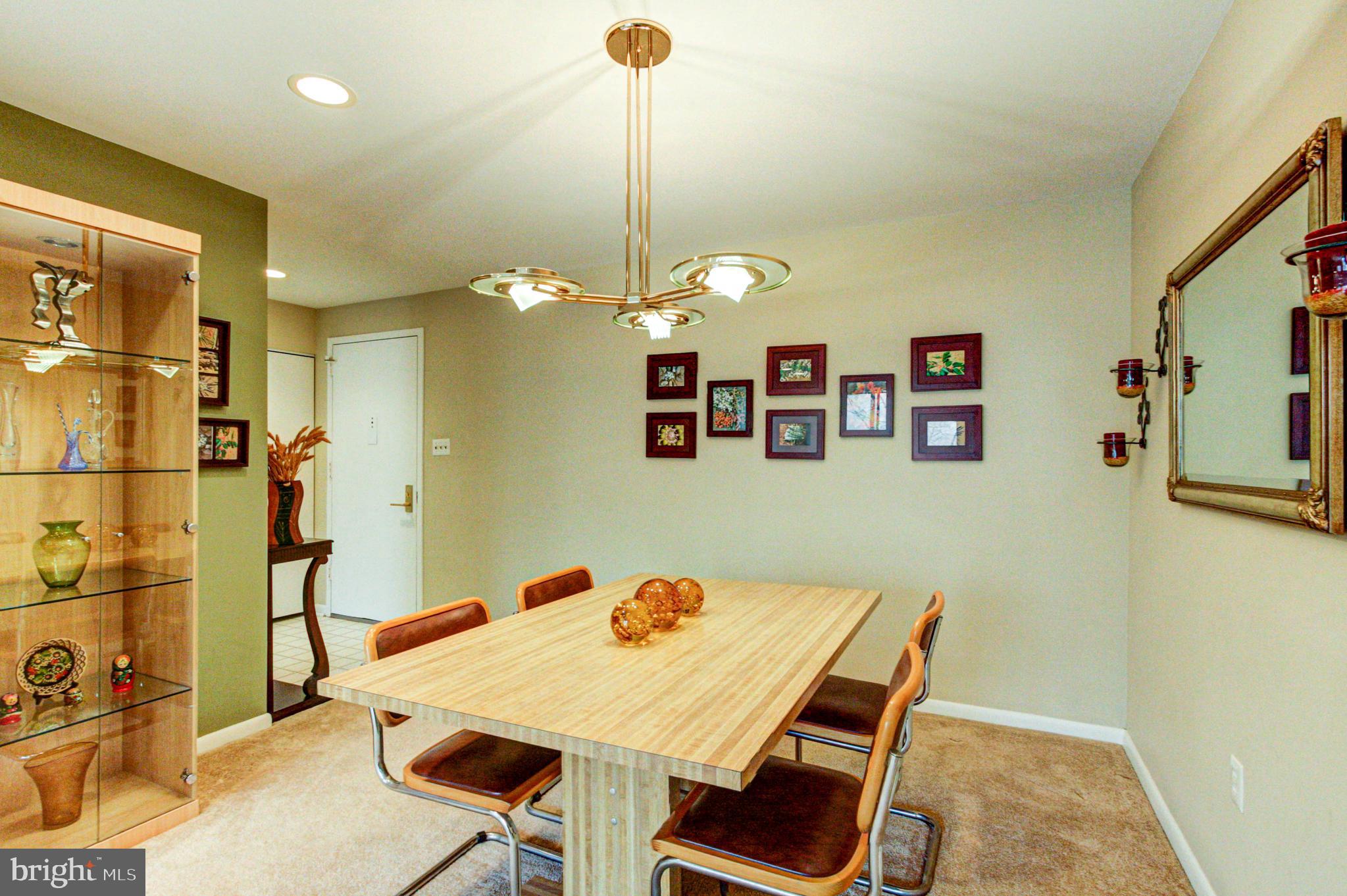 OAK HILL - Residential