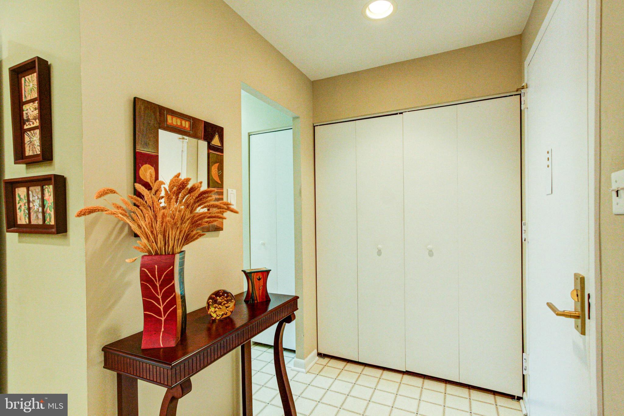 OAK HILL - Residential