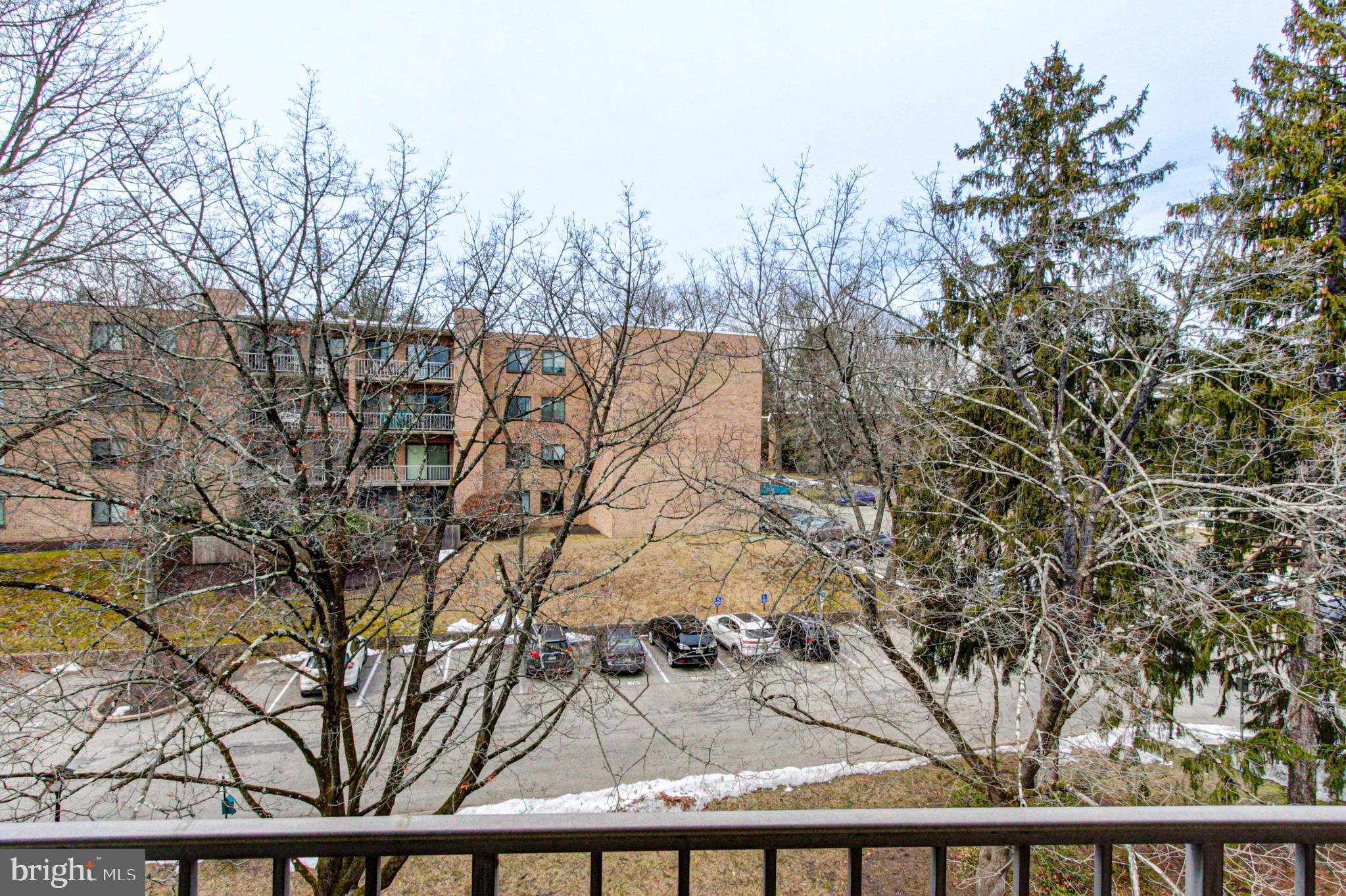 OAK HILL - Residential